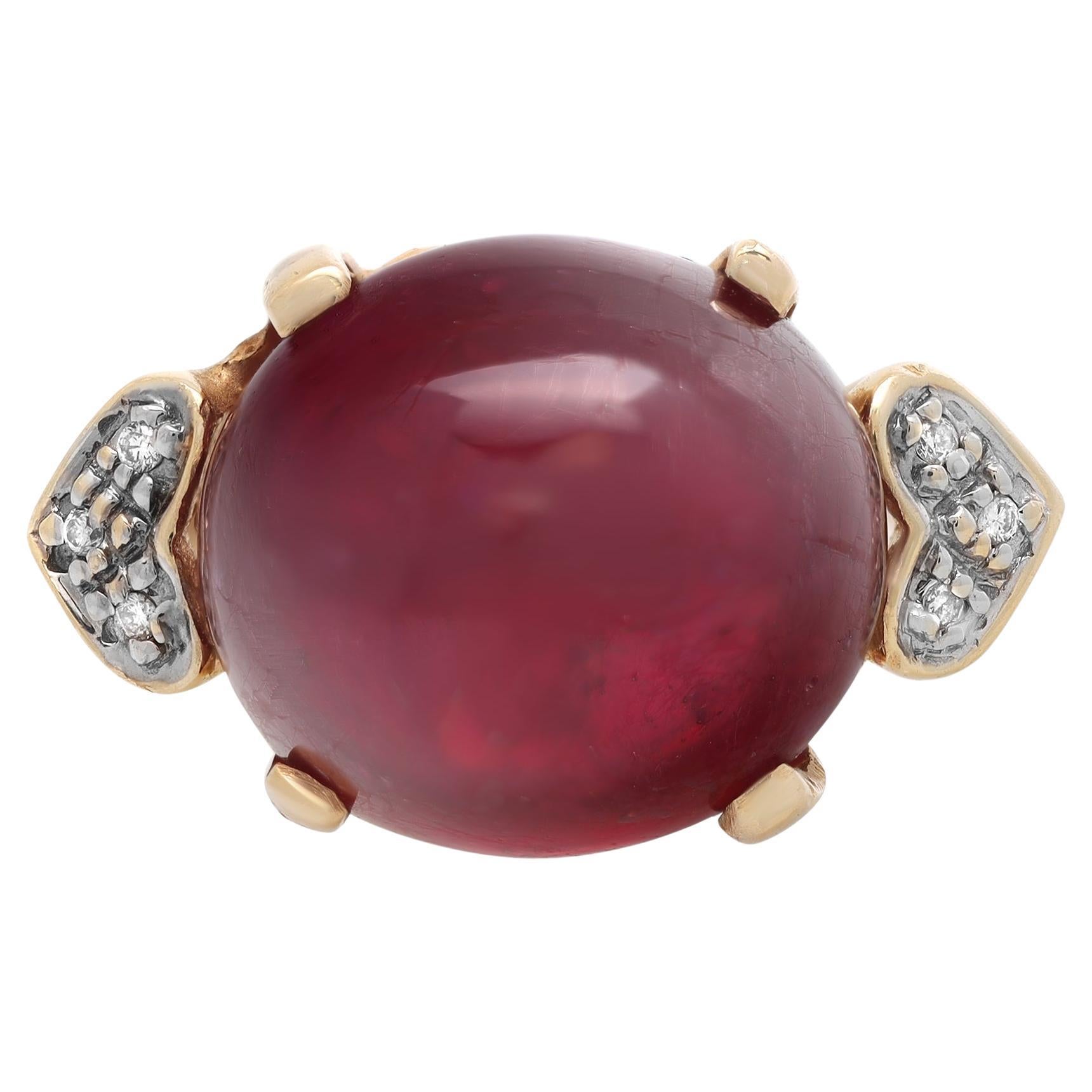 15.30cts Cabochon Ruby & 0.04cts Diamond Ladies Ring 14K Yellow Gold