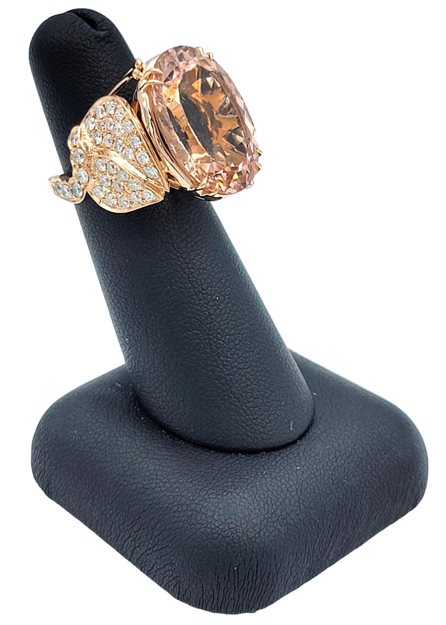 Anillo de cóctel de Morganita talla oval de 15,33 quilates con diamantes en oro rosa de 18 quilates en venta 6