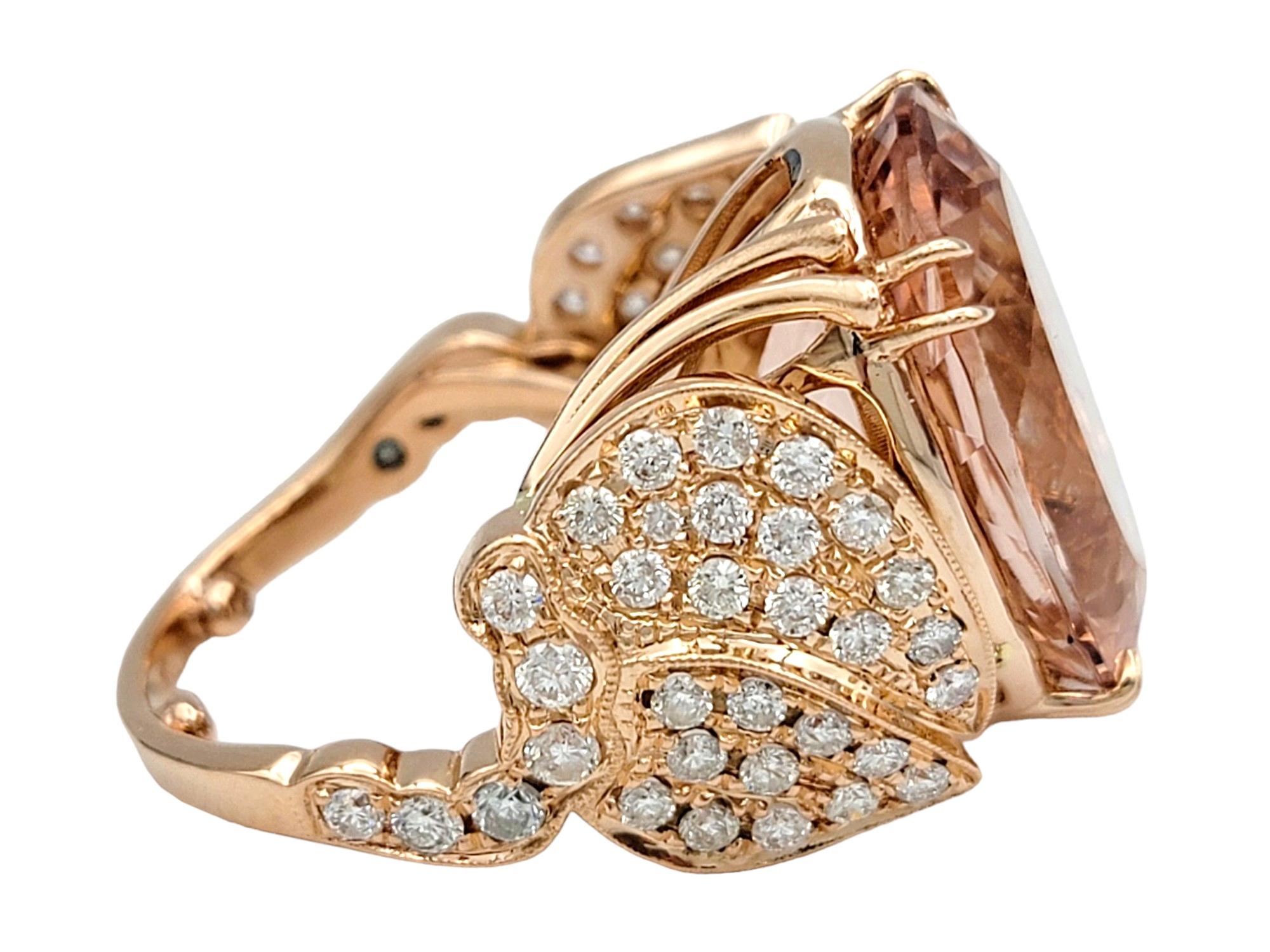 Anillo de cóctel de Morganita talla oval de 15,33 quilates con diamantes en oro rosa de 18 quilates en Bueno estado para la venta en Scottsdale, AZ