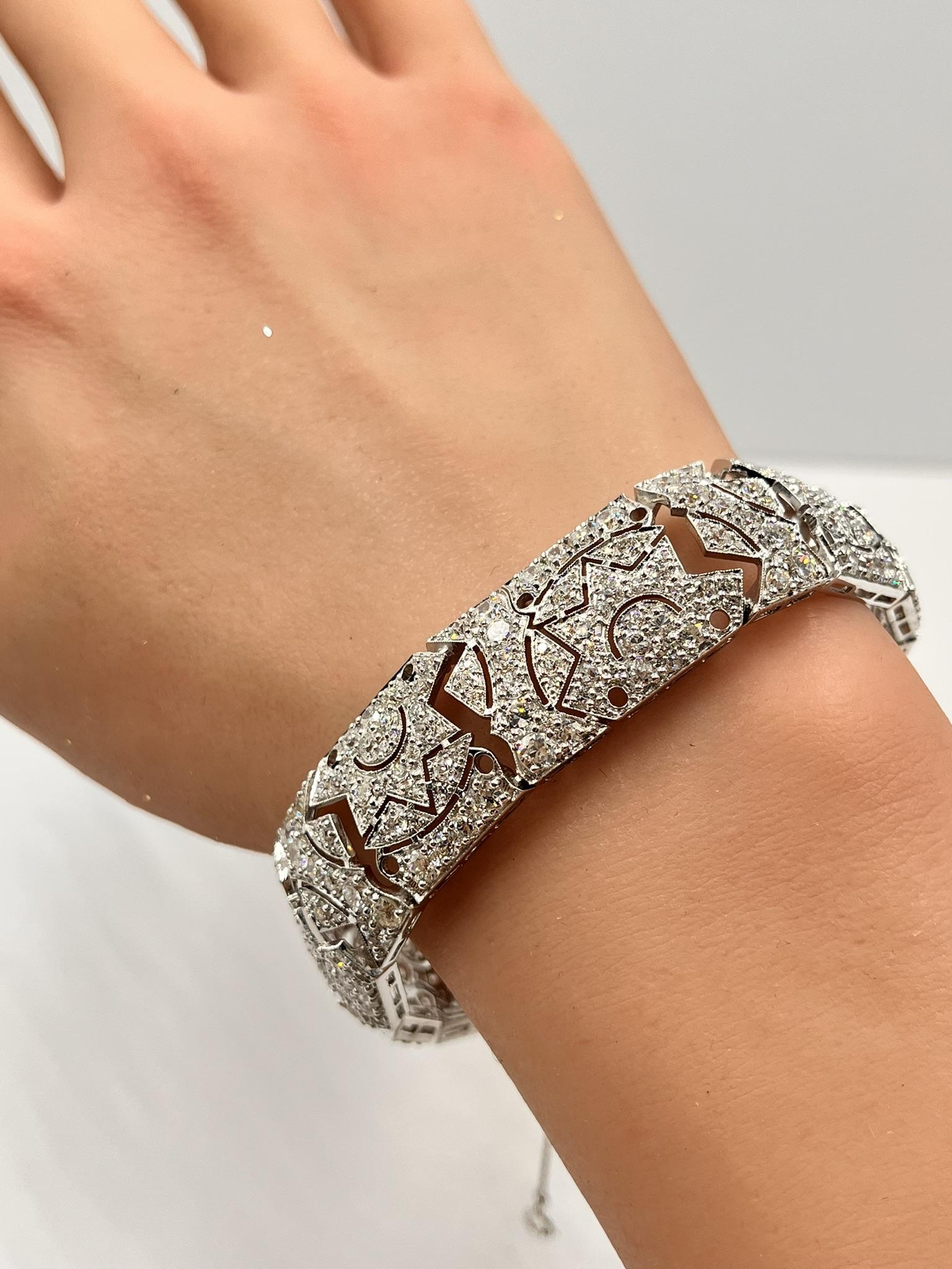 Bracciale in oro 18K con diamante da 15,34 carati in vendita 5