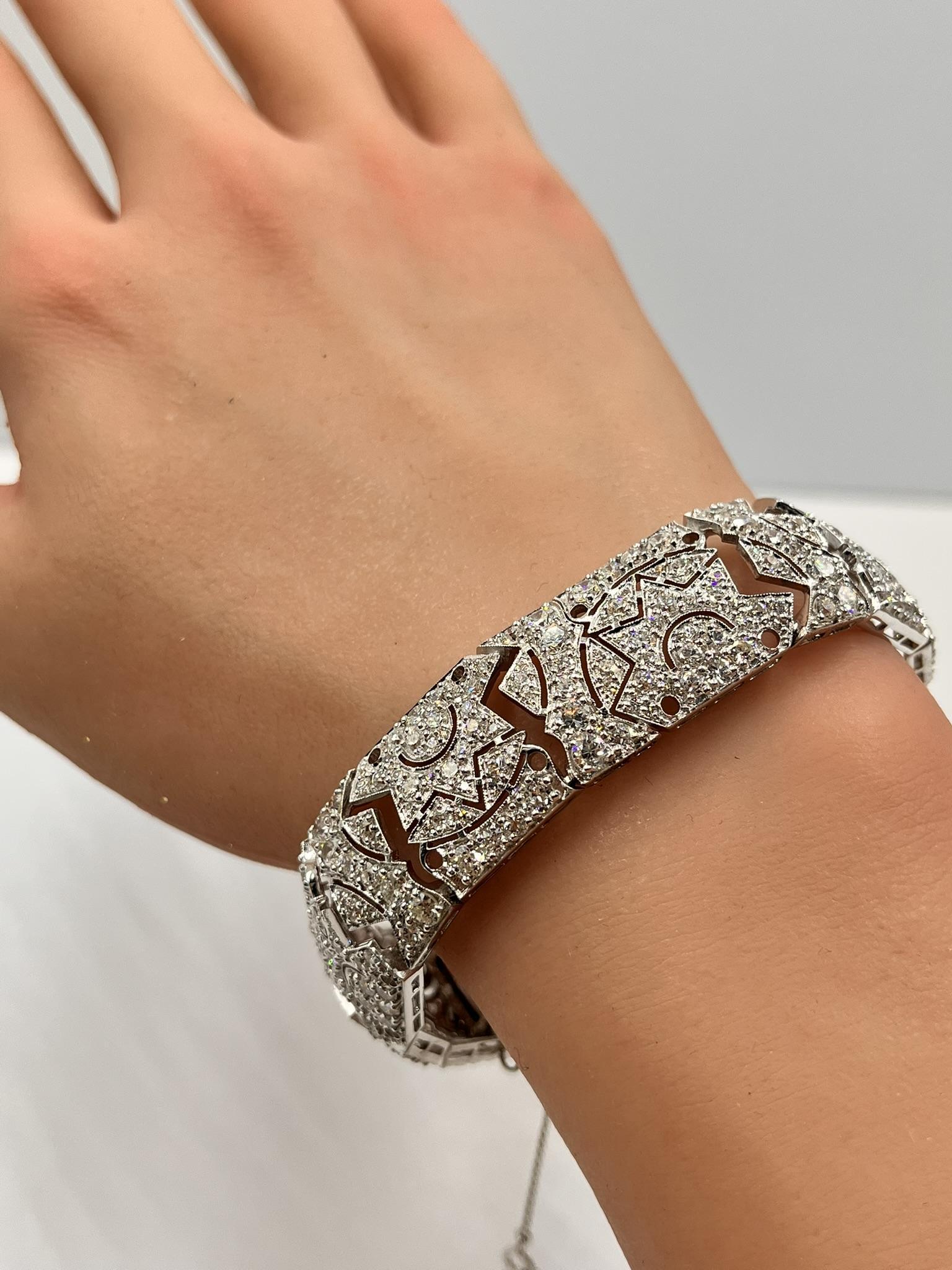 Bracciale in oro 18K con diamante da 15,34 carati in vendita 6