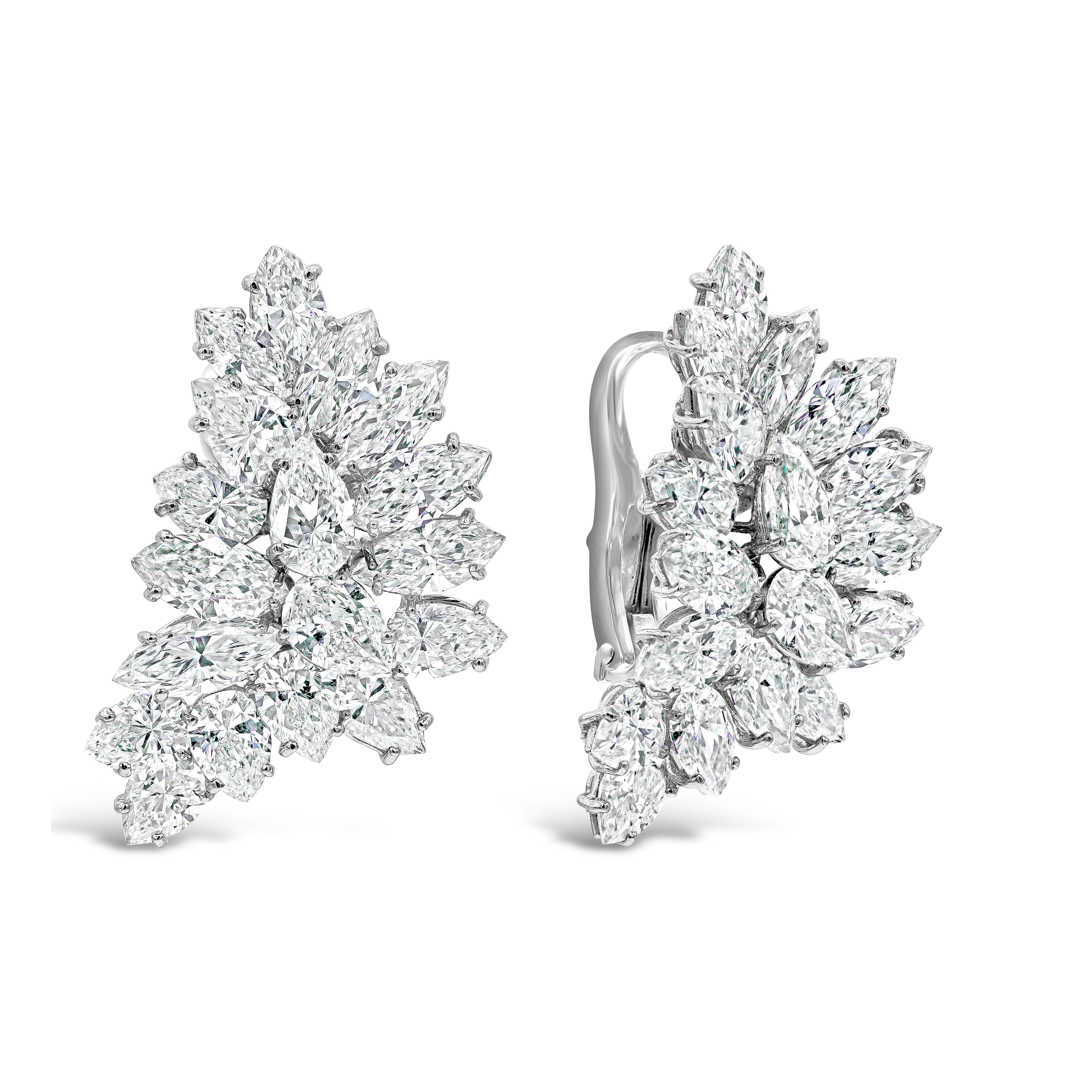 Ein brillantes Paar Ohrringe mit birnen- und marquiseförmigen Diamanten, die in einem eleganten Cluster-Design gefasst sind. Die Diamanten wiegen insgesamt 15.35 Karat. Hergestellt aus Platin. Omega-Clip.