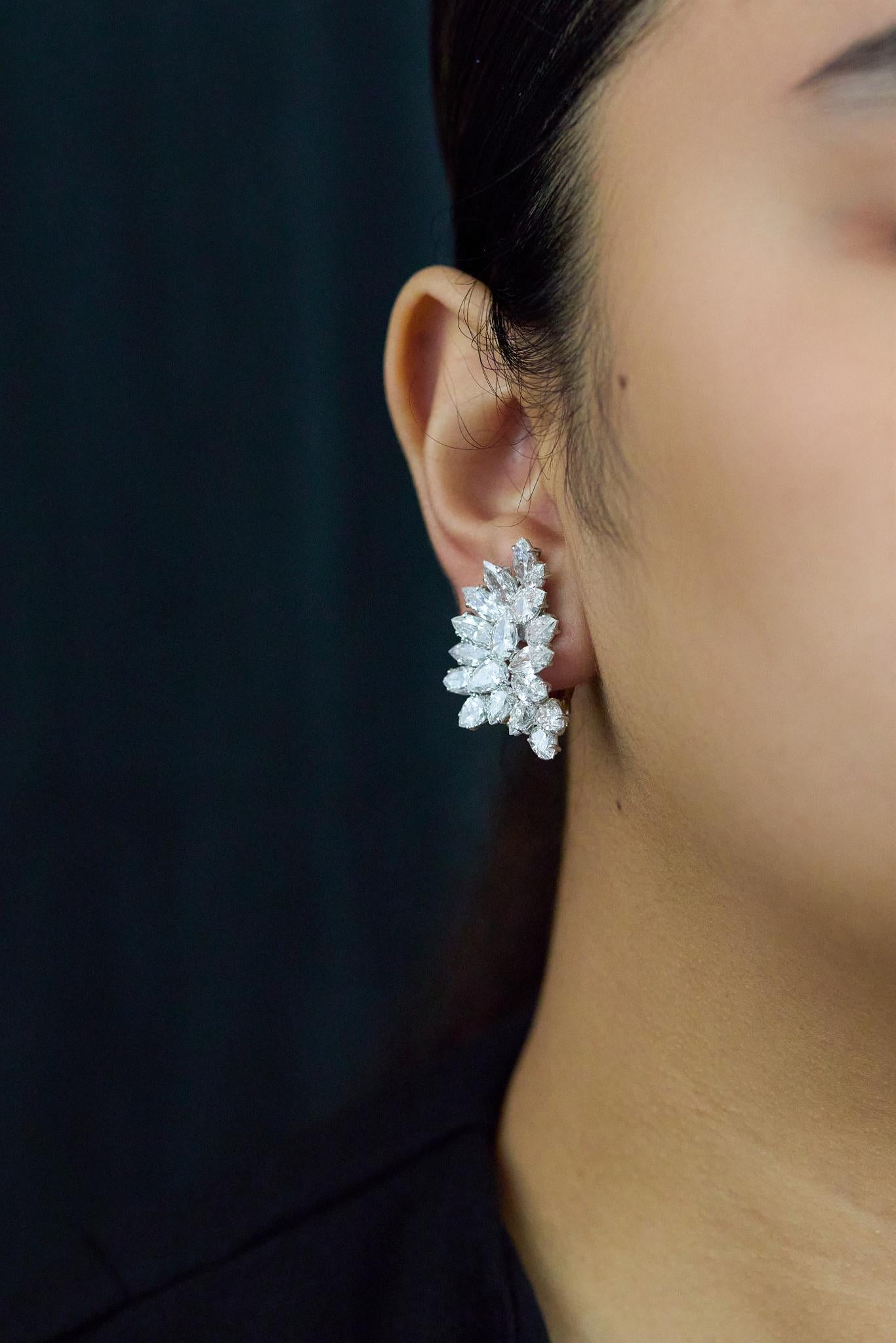 15,35 Karat Fancy Shape Diamant Cluster Clip-On Ohrringe (Marquiseschliff) im Angebot