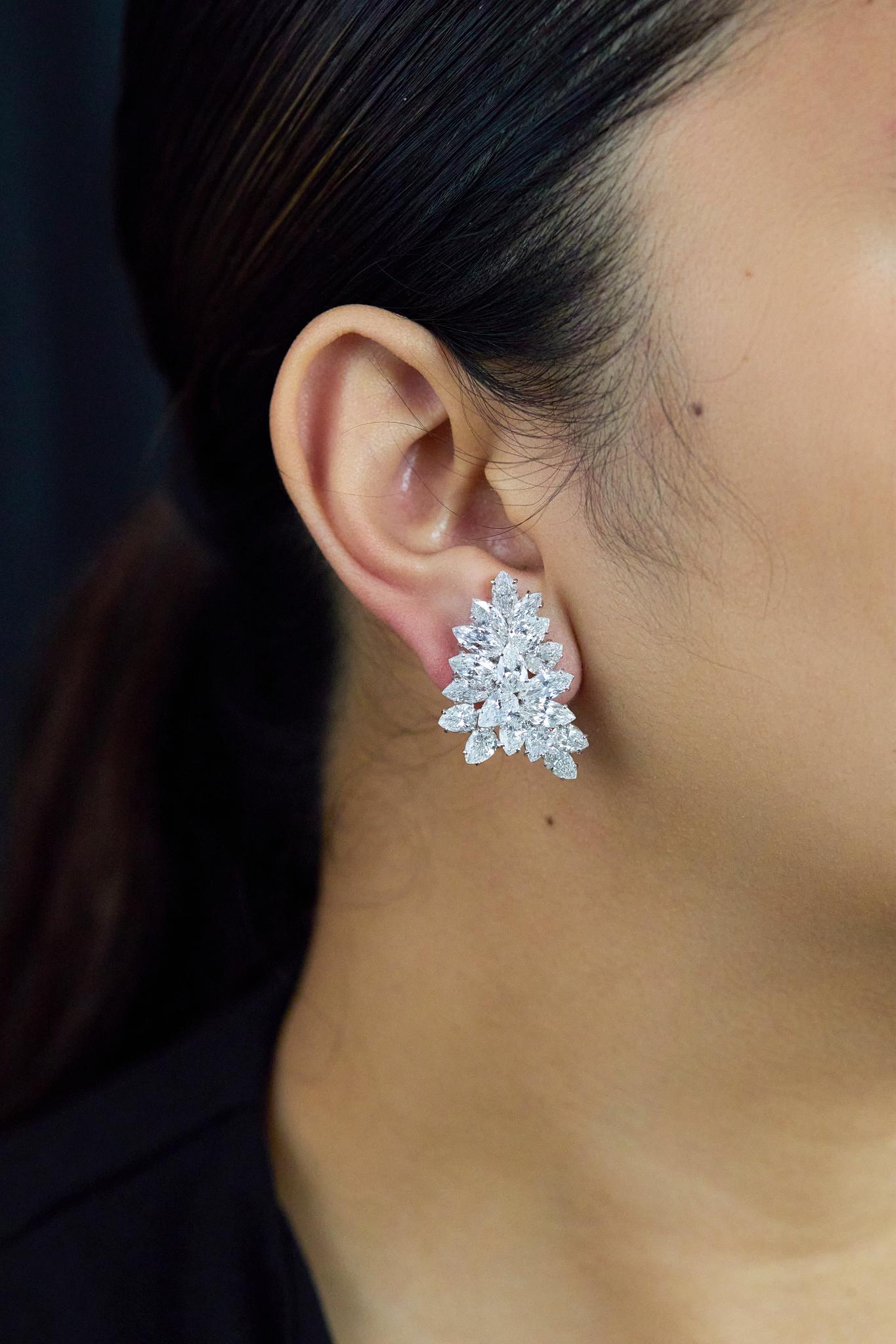 15,35 Karat Fancy Shape Diamant Cluster Clip-On Ohrringe Damen im Angebot