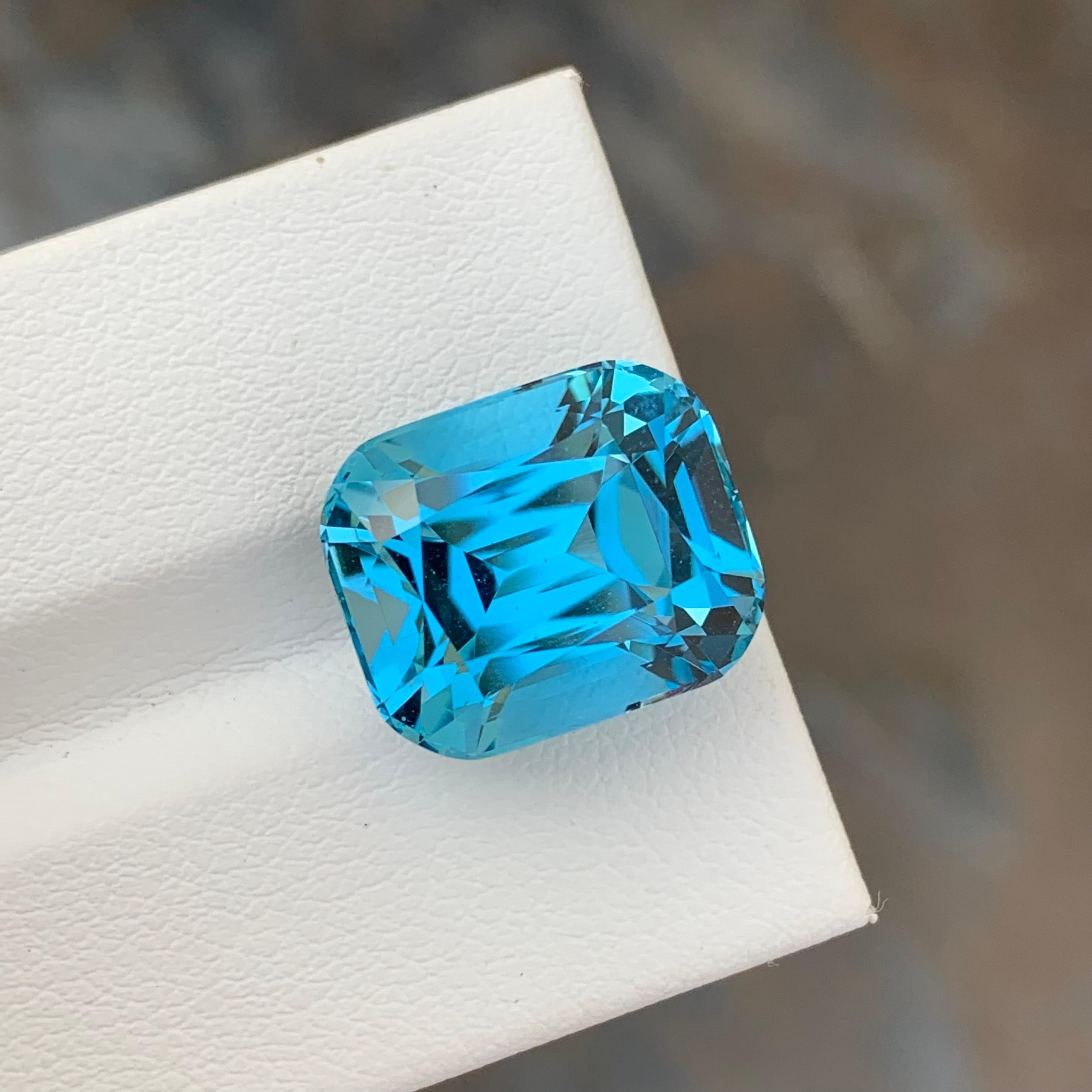 Cushion Cut 15.35 Carat Gorgeous Loose Blue Topaz Cushion Shape Gem From Brazil Mine For Sale