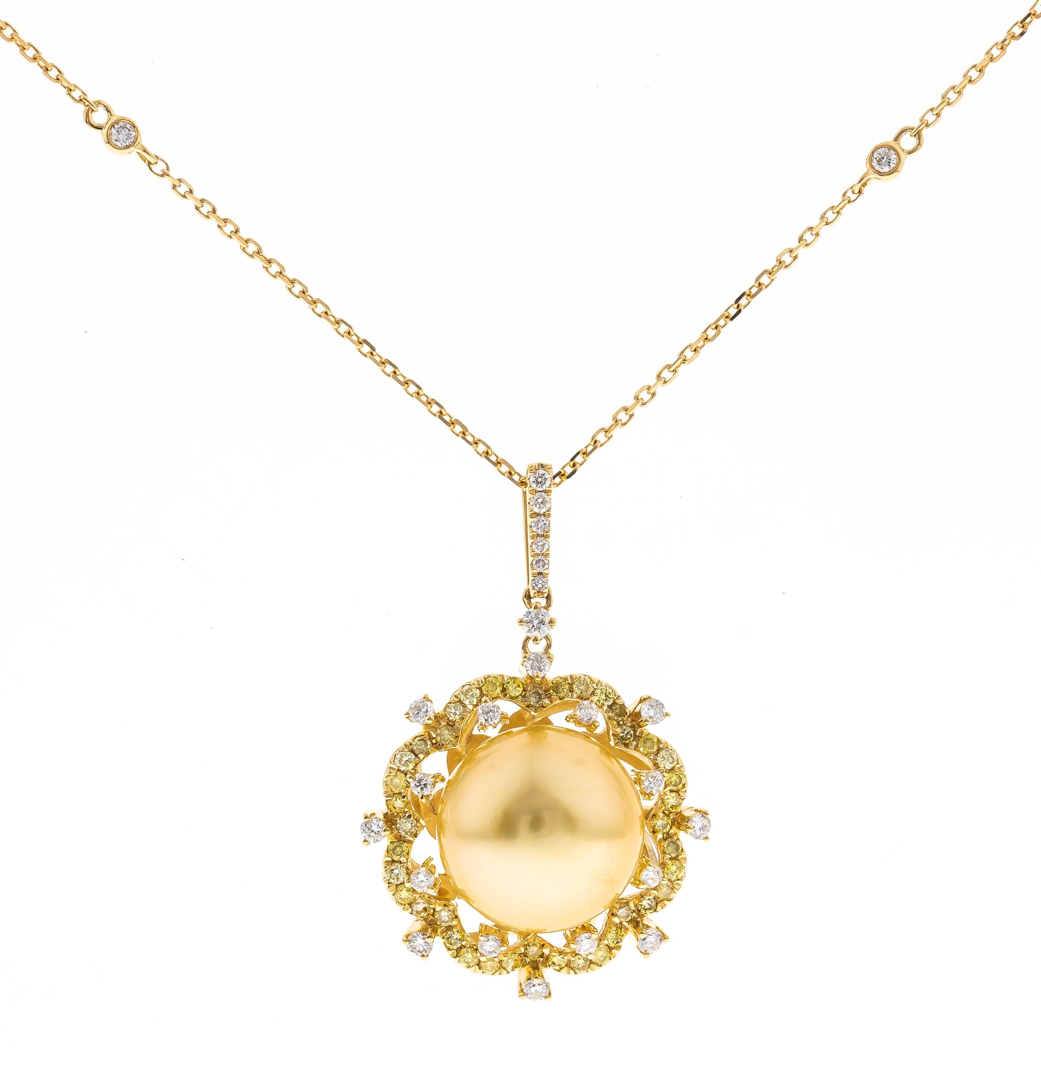 Round Cut 15.36 Carat Round Cab South Sea Pearl with Diamond Accents 18KY Gold Pendant For Sale