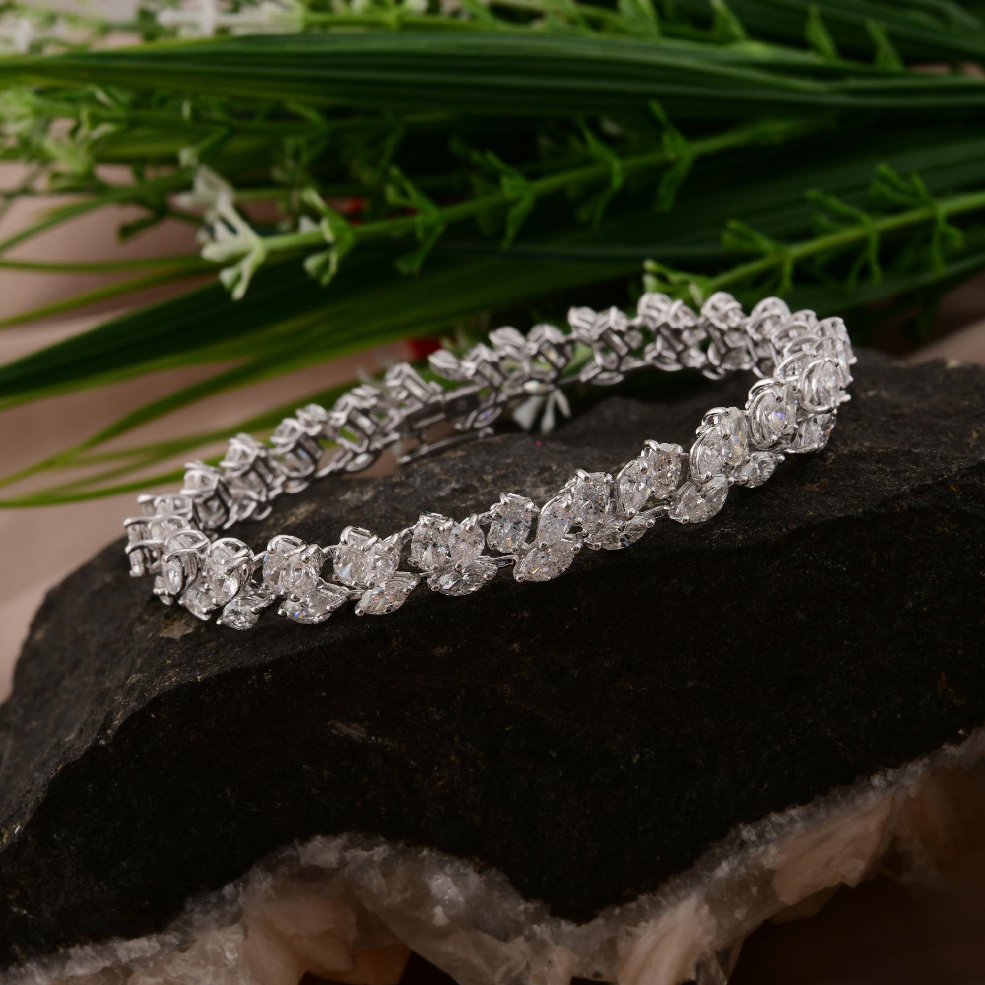 Pulsera de diamantes multiforma SI/H de 15,38 quilates Joyas de oro blanco de 18 quilates en venta 1