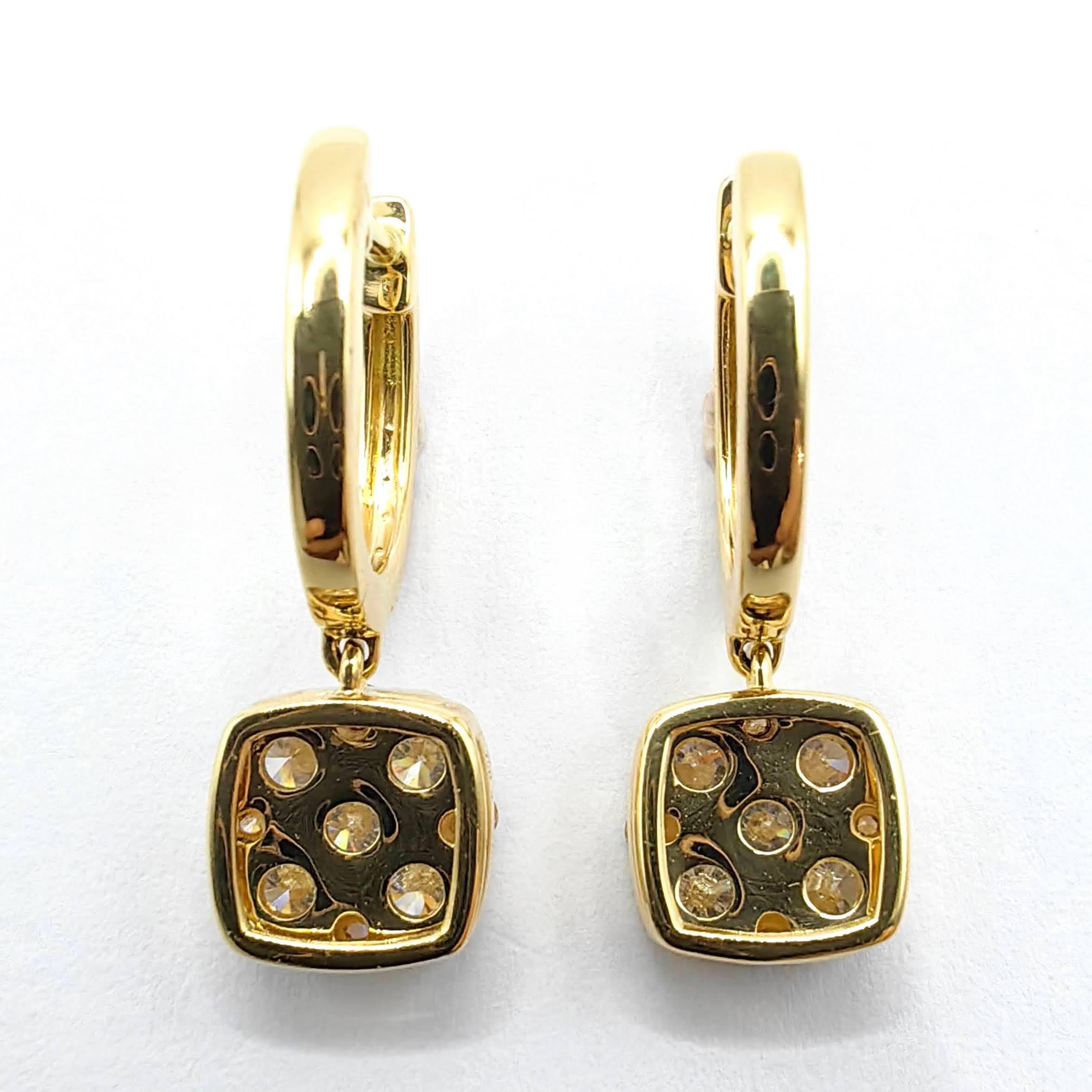1.53ct Cushion Cluster Illusion Diamond Drop Earrings in 18K Yellow Gold in vendita 2