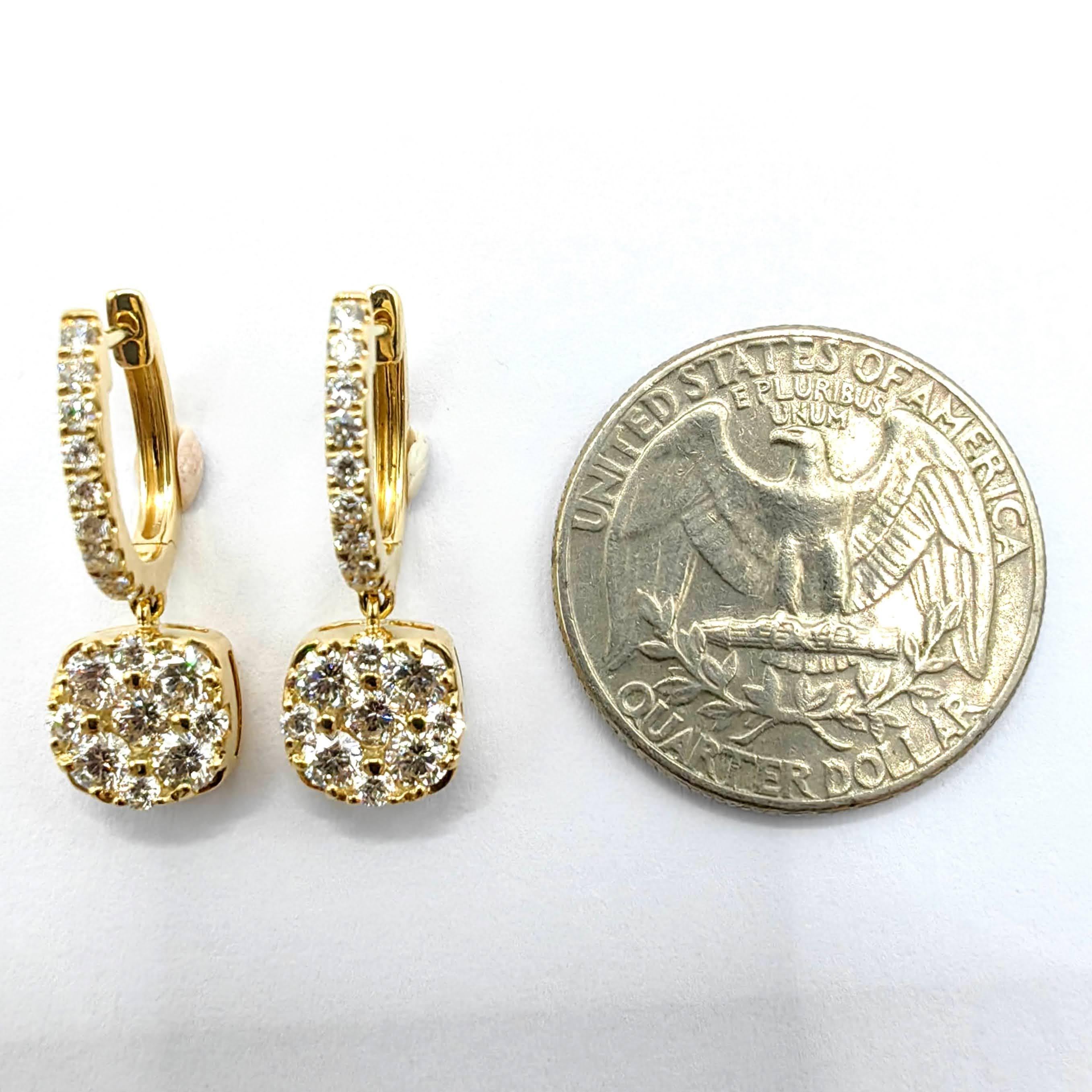 1.53ct Cushion Cluster Illusion Diamond Drop Earrings in 18K Yellow Gold in vendita 3