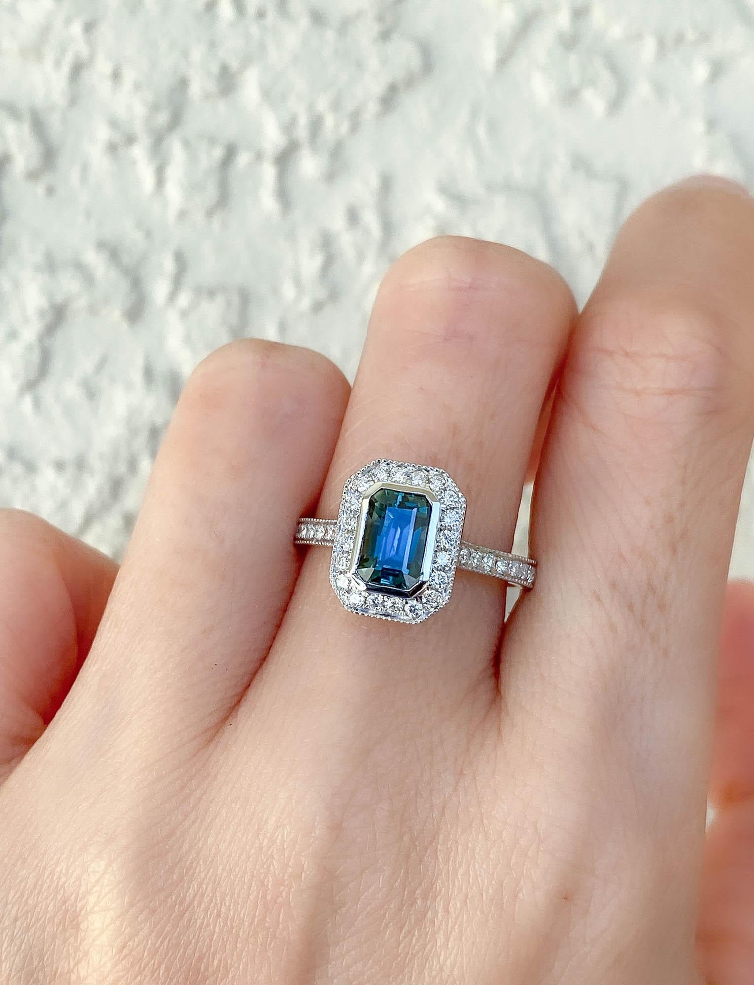 Women's or Men's 1.53 Carat Teal Blue Sapphire Diamond Halo 14 Karat White Gold Ring AD1935-2
