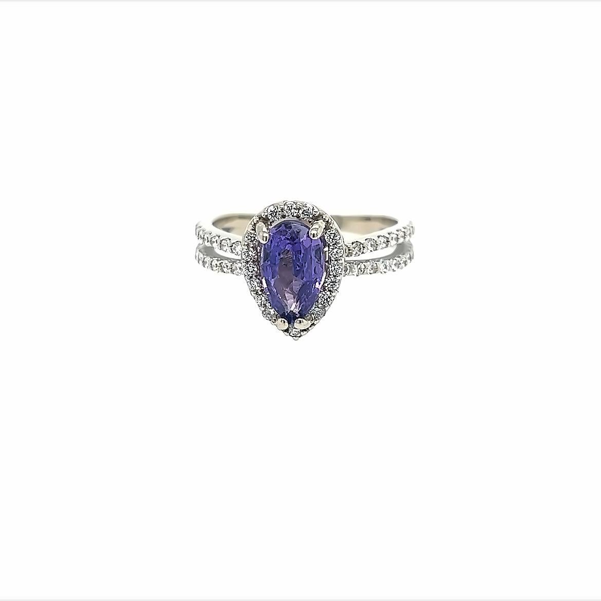 1.54 Carat Ceylon Violet Stunning Sapphire & Diamond Ring Set in Wht 14k Gold In New Condition For Sale In Port Richey, FL