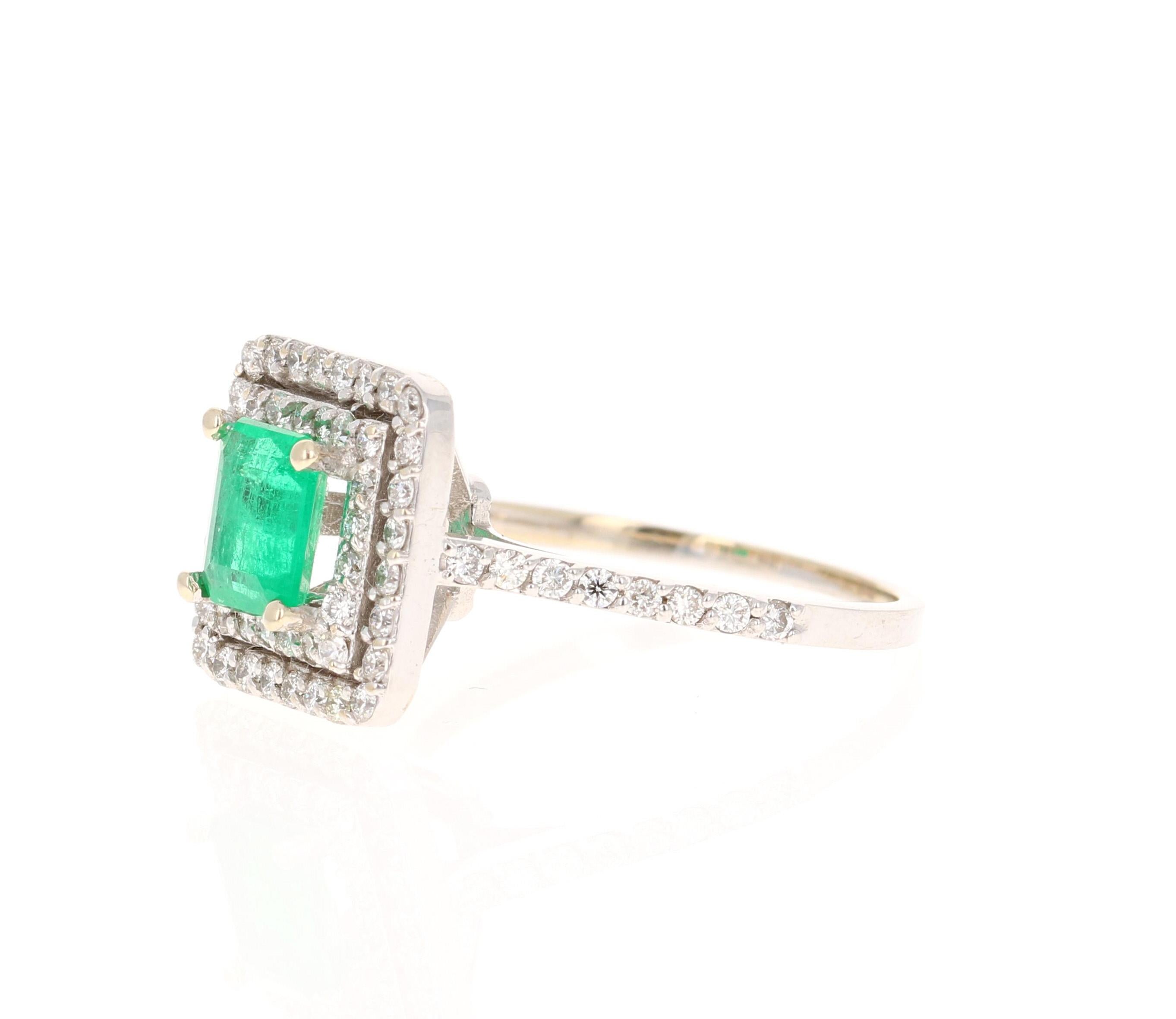 Contemporary 1.54 Carat Emerald Diamond 18 Karat White Gold Engagement Ring For Sale