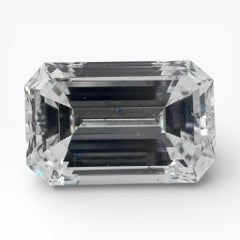 1,54 Karat GIA-zertifizierter SI1, Farbe F, Naturdiamant im Smaragdschliff.