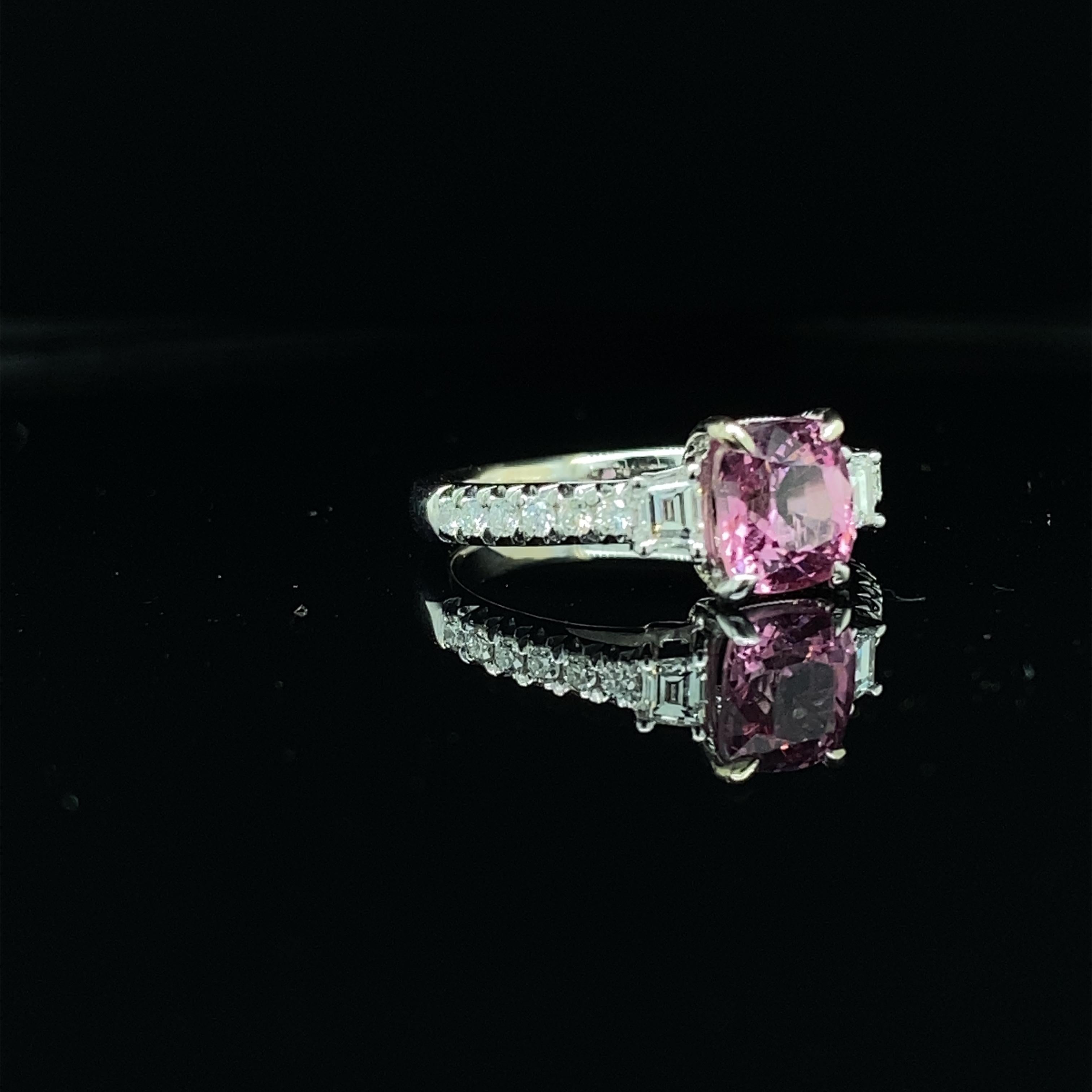 1.54 Carat GRS Certified Burma No Heat Pink Spinel and White Diamond Gold Ring For Sale 1