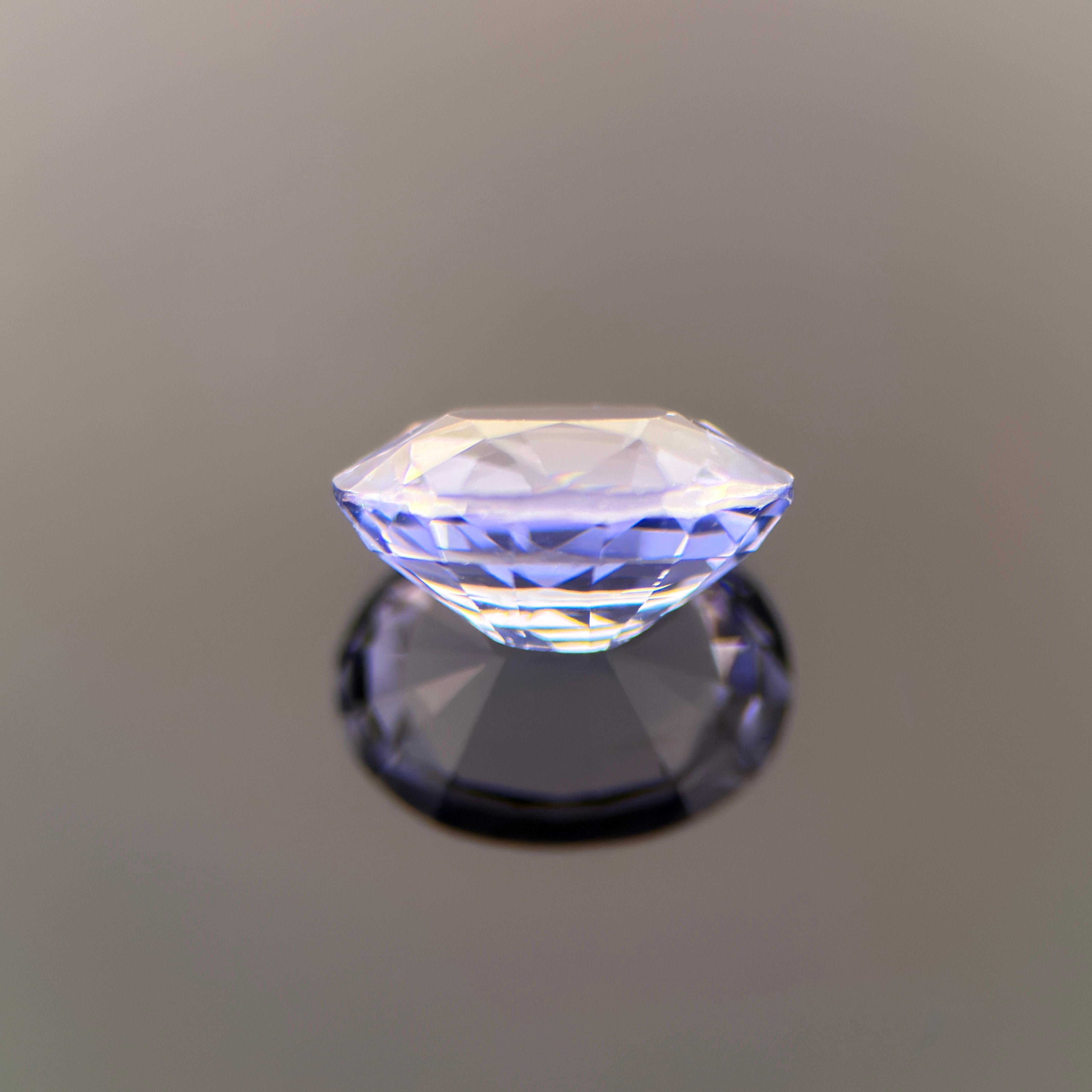 1,54-Karat natürlicher blauer Spinell - lebhaftes Hellviolettblau im Ovalschliff, unbehandelt für Damen oder Herren im Angebot