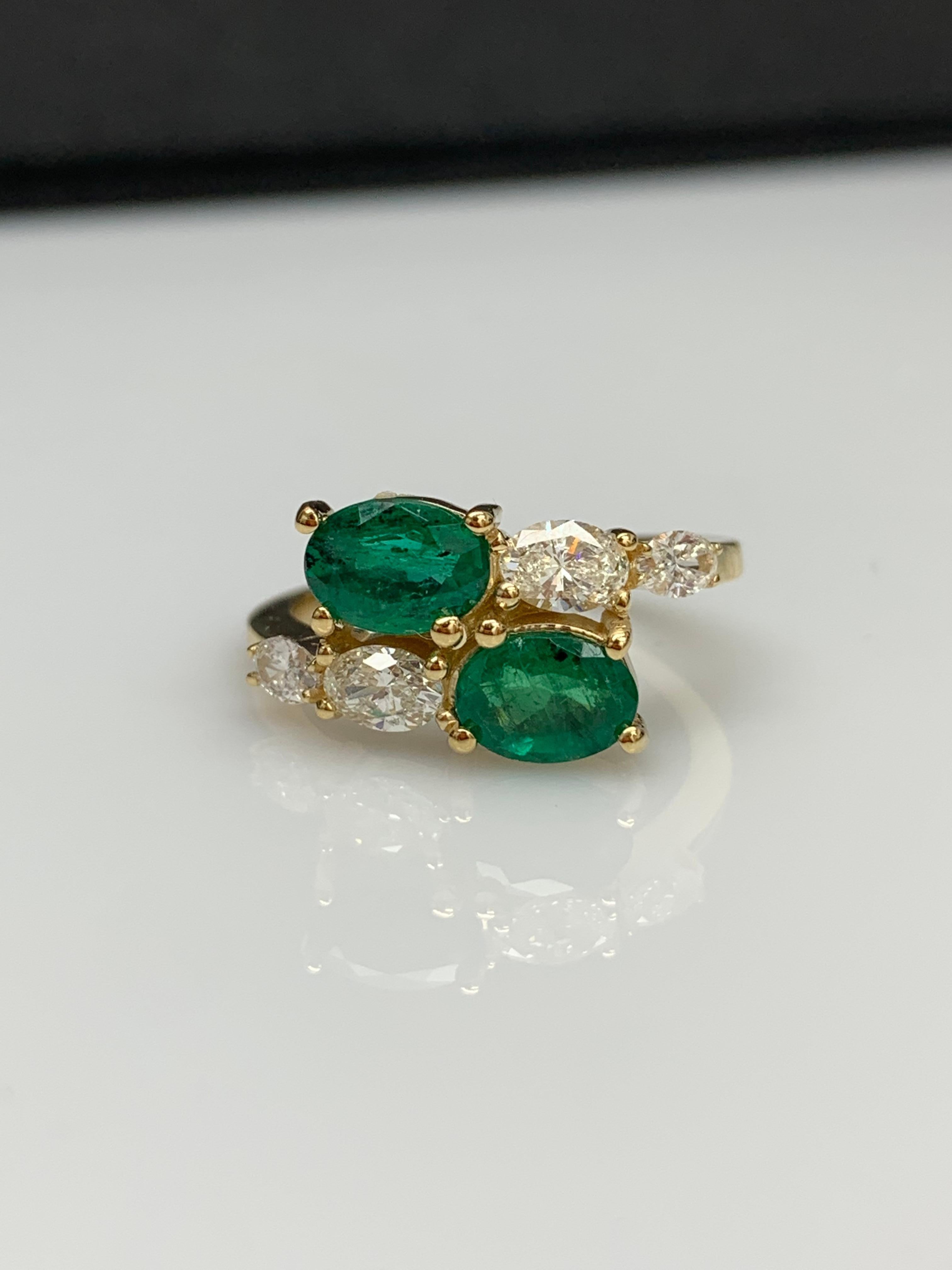 1.54 Carat Oval Cut Emerald Diamond Toi Et Moi Engagement Ring 14K Yellow Gold For Sale 12