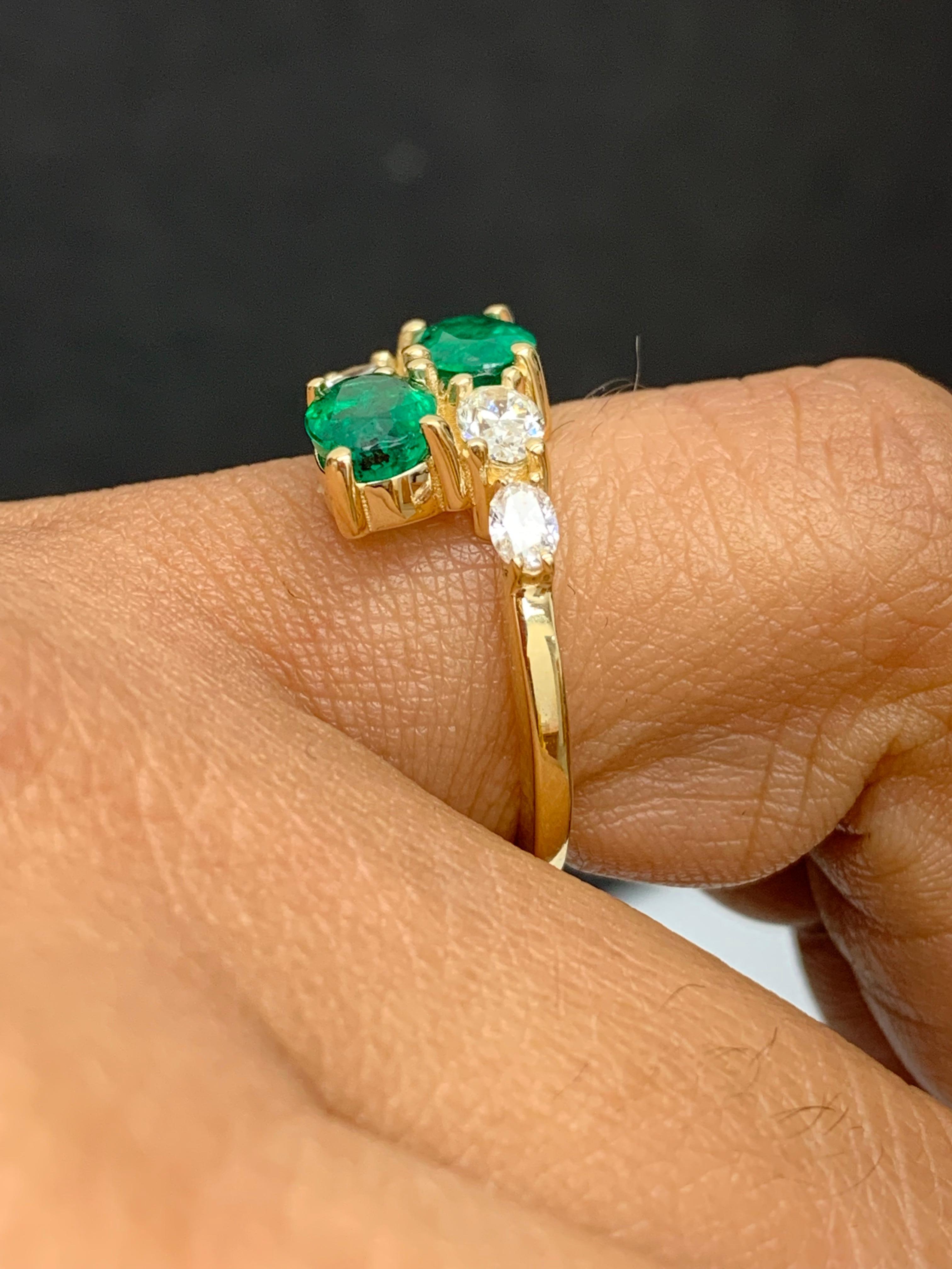 1,54 Karat Ovalschliff Smaragd Diamant Toi Et Moi Verlobungsring 14K Gelbgold 2