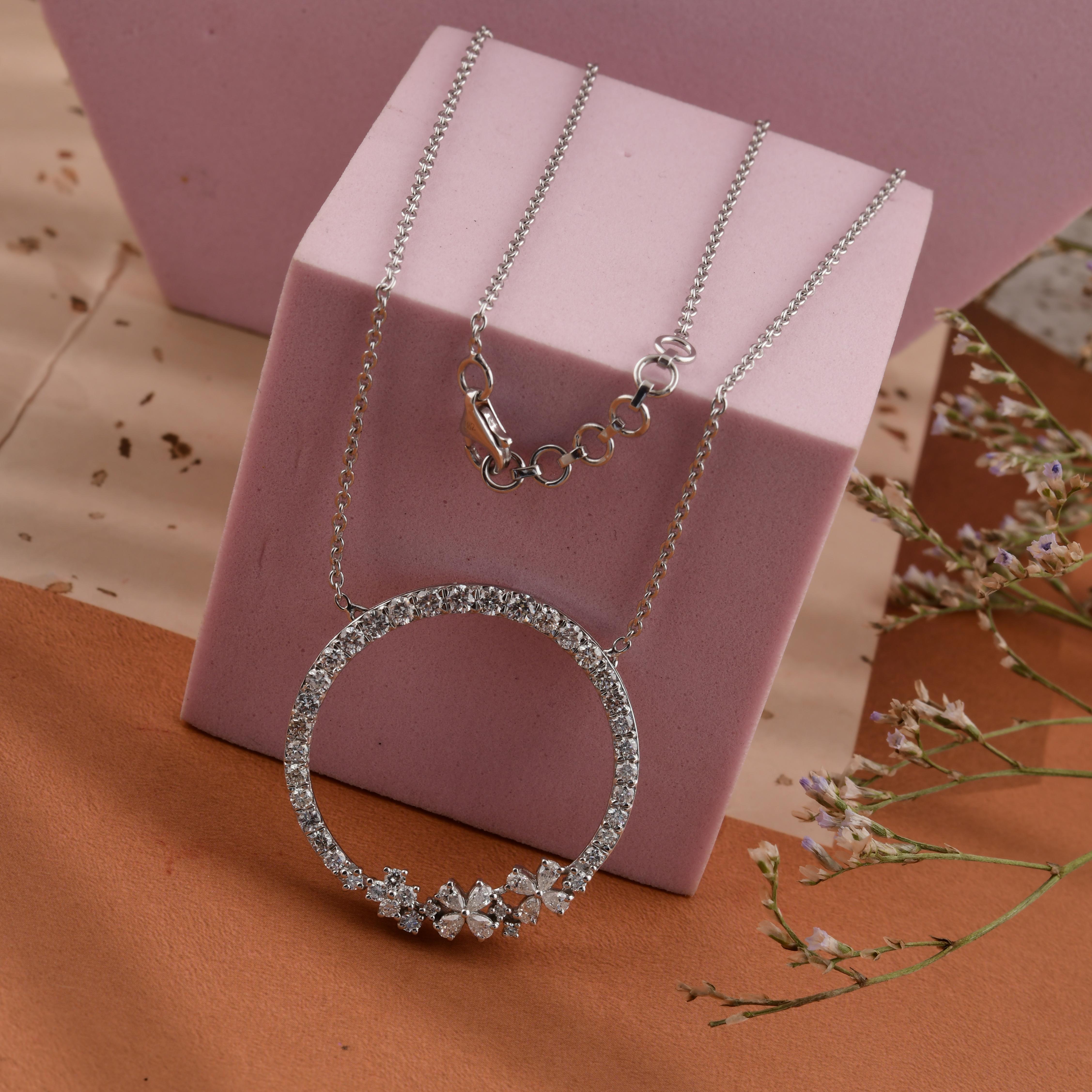 1,54 carati SI/H Pear Round Diamond Circle Pendant Gioielli in oro bianco 18 carati In condizioni Nuovo in vendita a Diera, Dubai