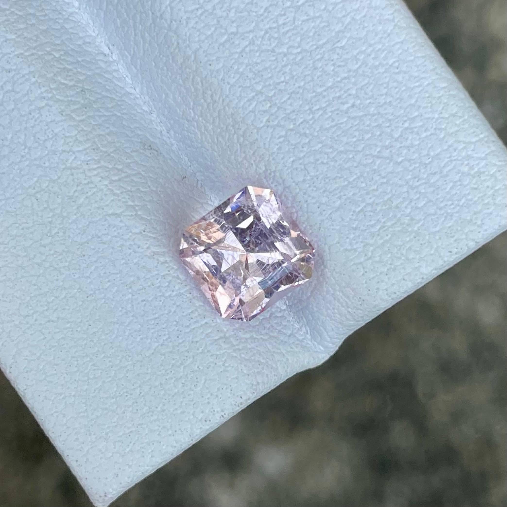 Modern 1.54 carats Pink Morganite Stone Asscher Cut Natural African Gemstone For Sale