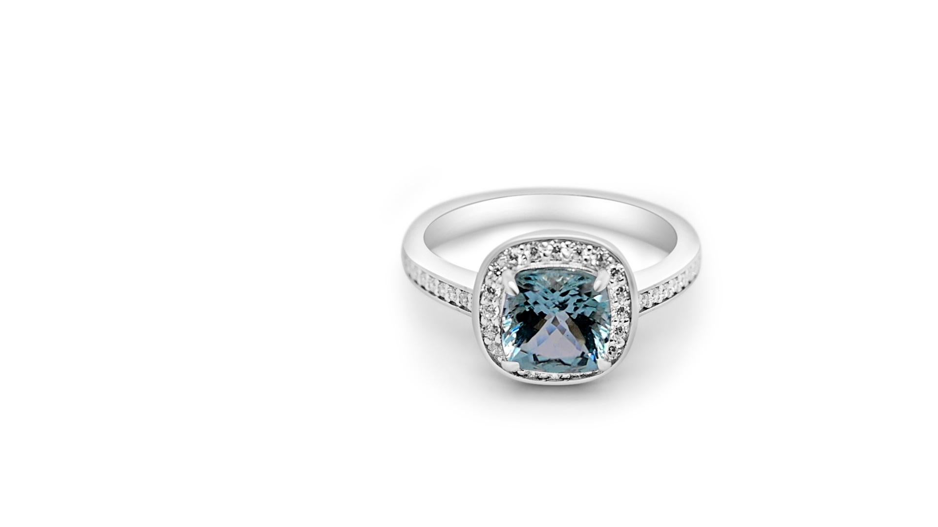 Art Deco 1.54 Ct Aquamarine Halo Solitaire Ring 925 Sterling Silver Engagement Ring  For Sale