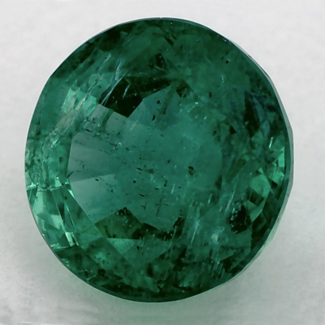D'un vert éclatant, la pierre de naissance du mois de mai symbolise le renouveau de la croissance printanière. 

Explorez la vibrante collection d'émeraudes, de rubis et de saphirs de notre magasin, disponibles sous forme de pierres précieuses en