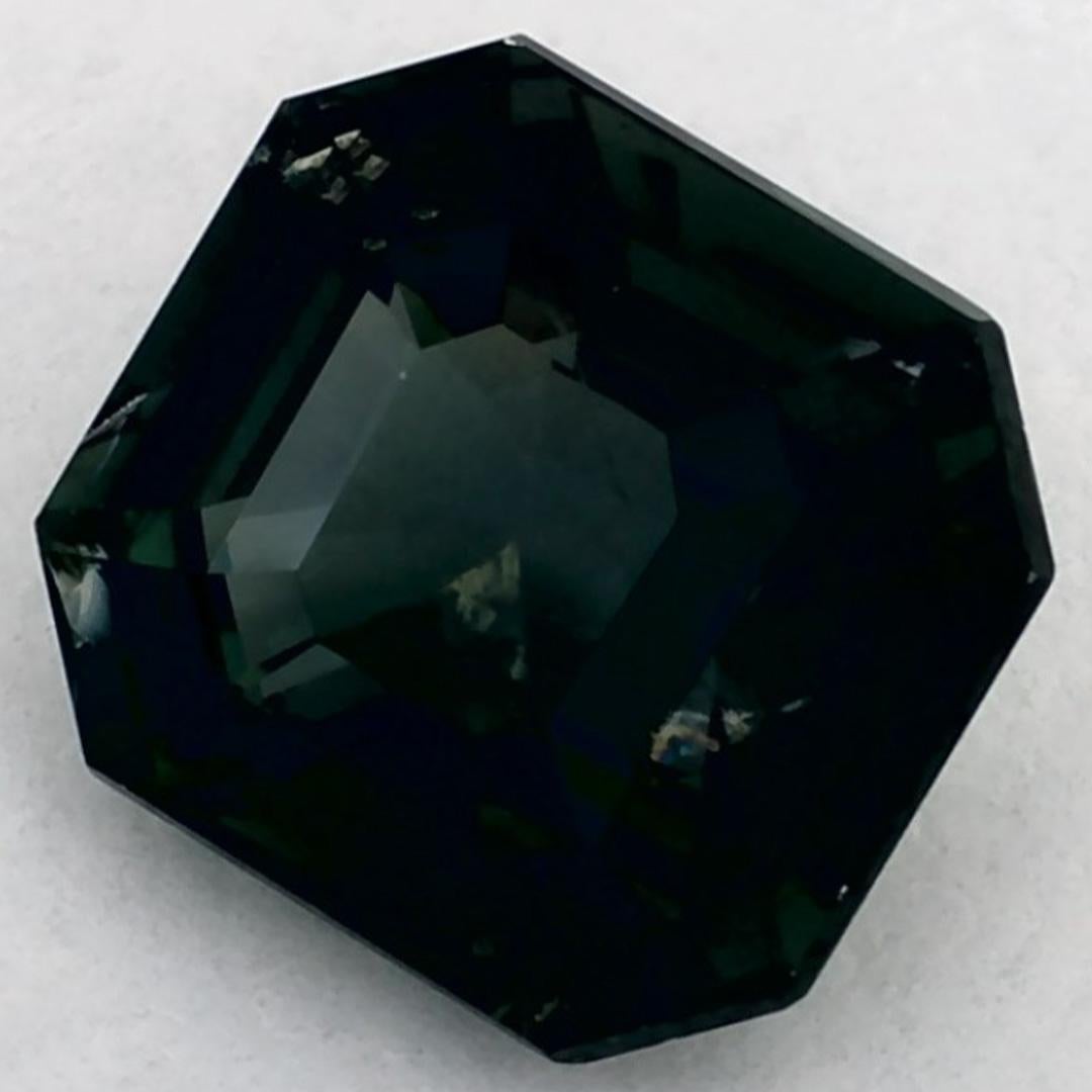 Taille octogone 1.54 Ct Green Sapphire Octagon Loose Gemstone (pierre précieuse en vrac) en vente
