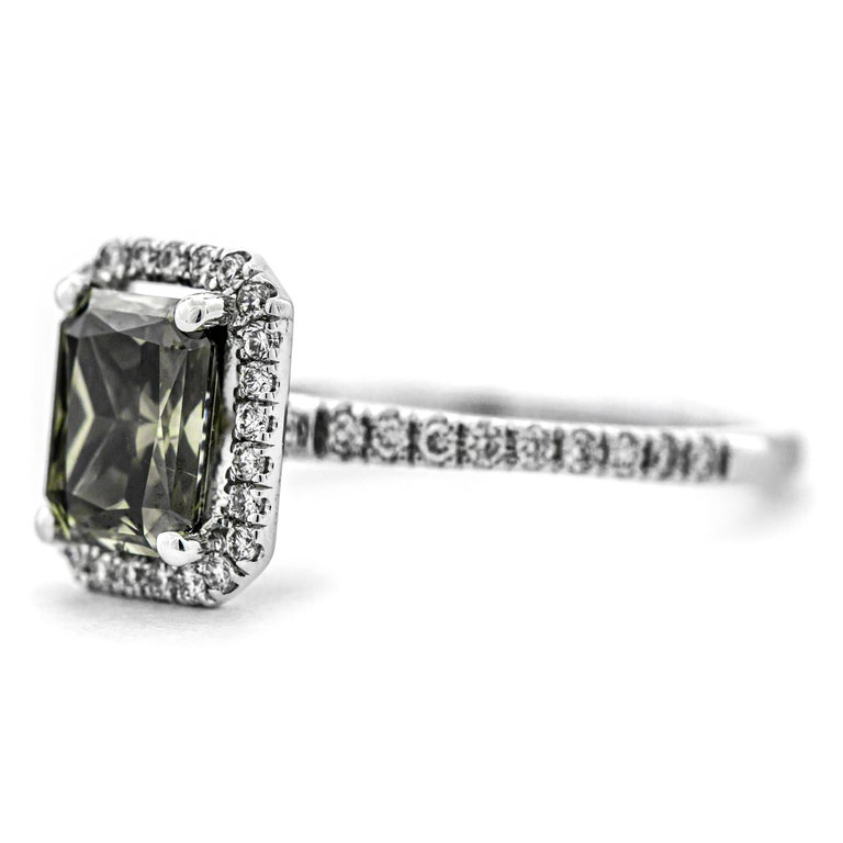 Modern 1.54 Ct Natural Fancy Dark Grey Green Yellow Diamond Ring For Sale