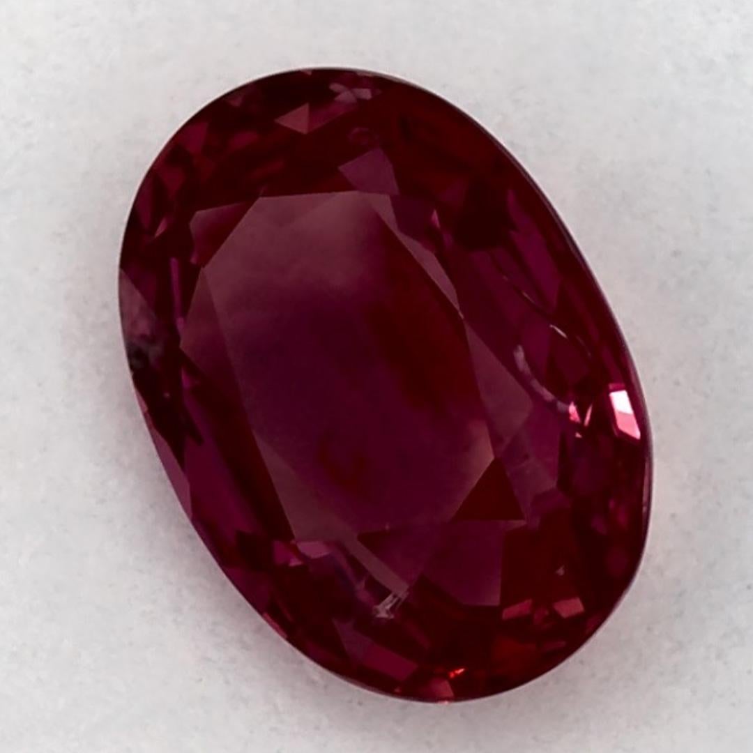 Taglio ovale 1.54 Ct Ruby Oval Loose Gemstone in vendita