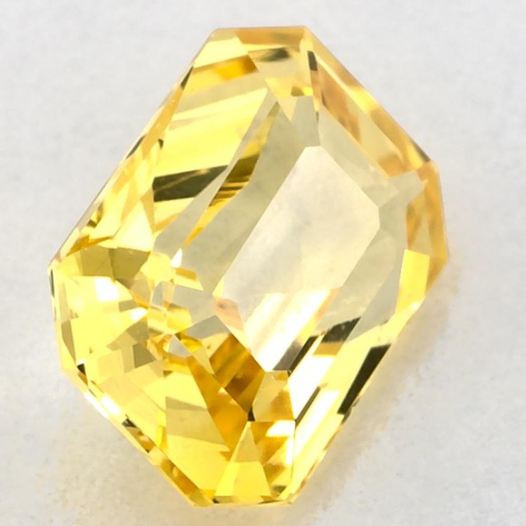 1.54 carati di zaffiro giallo ottagonale sciolto in vendita 2