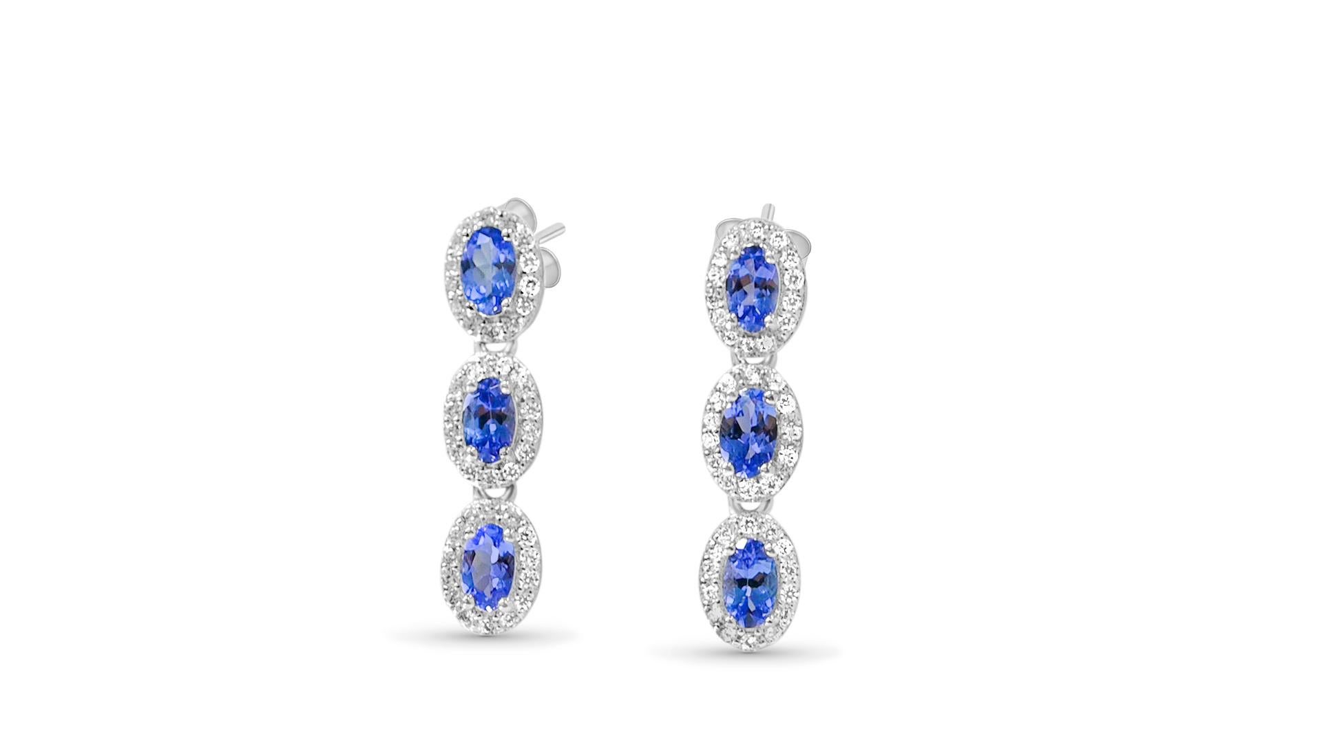 2.70 Cts Oval Cut Tanzanite Studs Earrings 925 Sterling Silver Women Jewelry  In New Condition For Sale In New York, NY