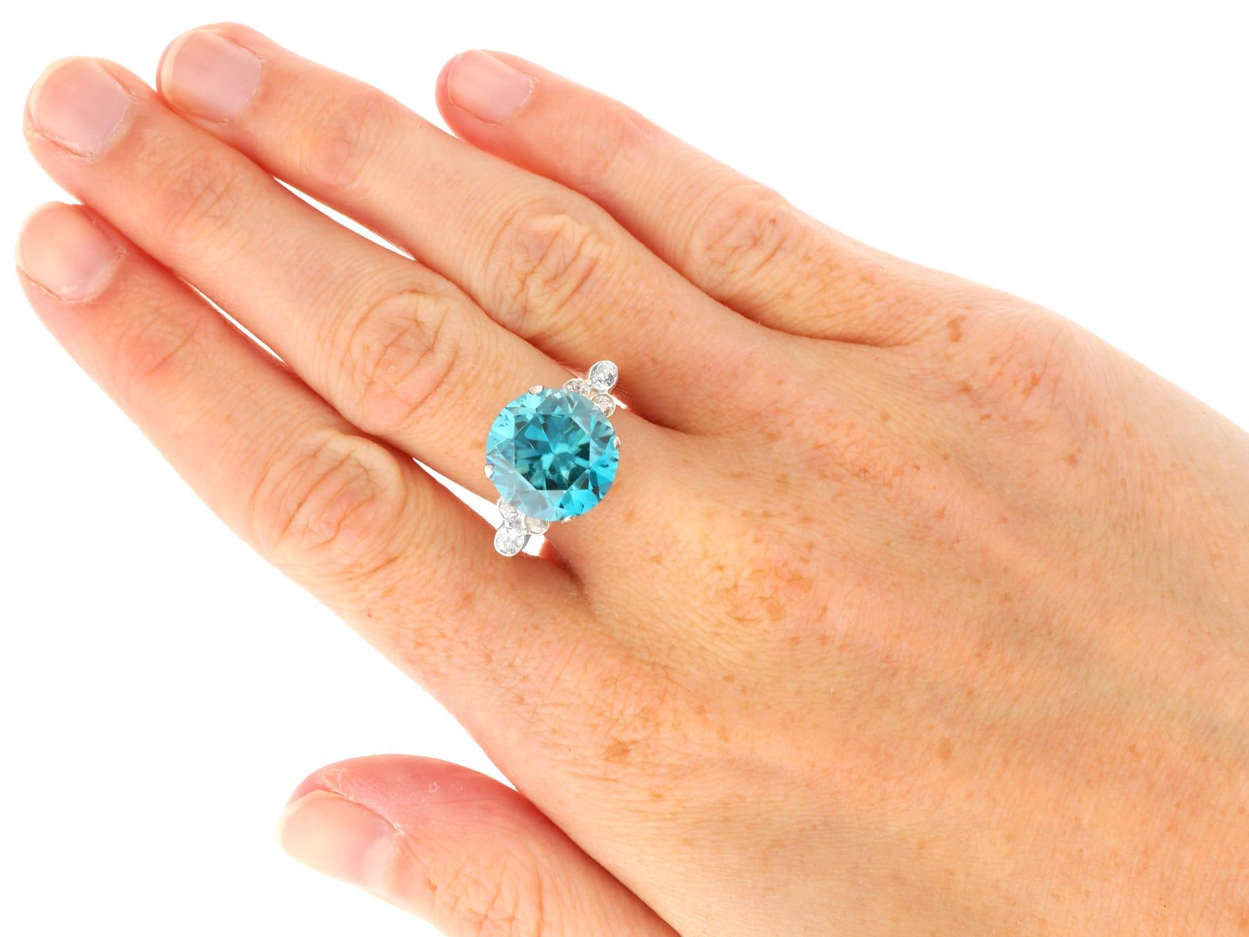 15,40 Karat hoher Zirkon und 0,56 Karat Diamant, 9k Gelbgold Ring CIRCA 1920 im Angebot 4