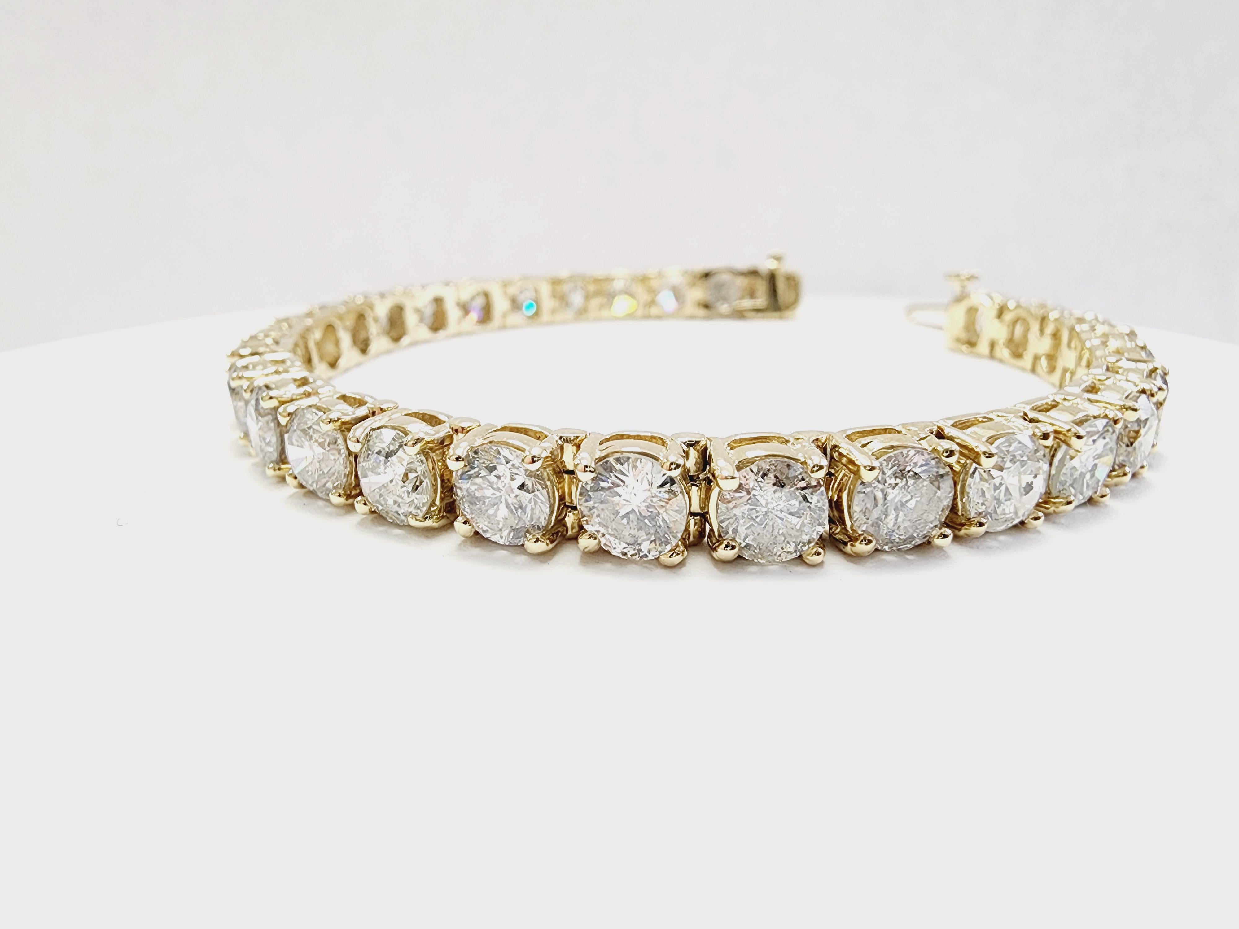 15.40 Carat Natural Diamond Tennis Bracelet 14 Karat Yellow Gold For Sale 3