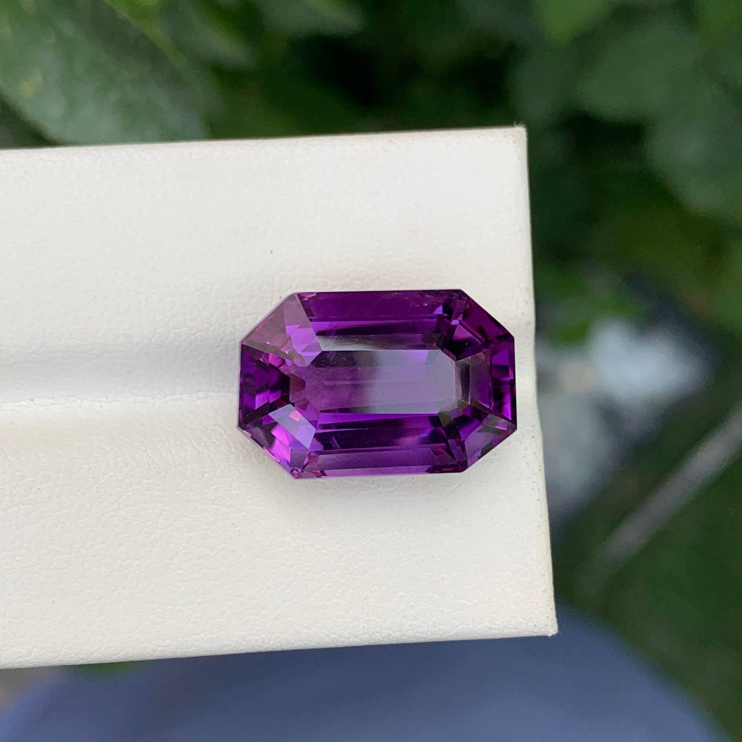 15,40 Karat Natürlicher Loser Lila Amethyst Stein Smaragd Schliff Brasilianischer Edelstein im Angebot 3
