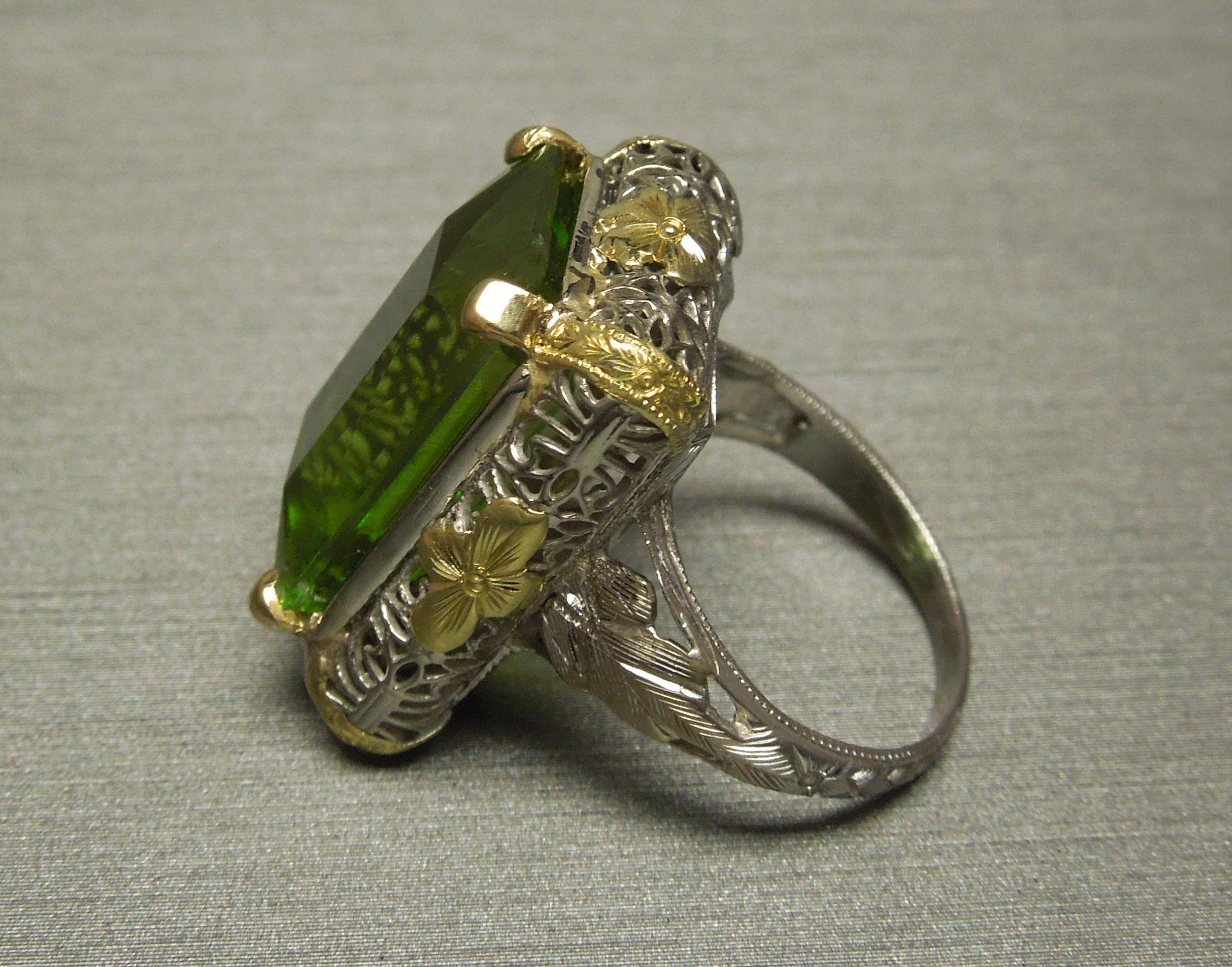 Emerald Cut 15.40 Carat GIA Peridot 18 Karat Filigree Ring For Sale