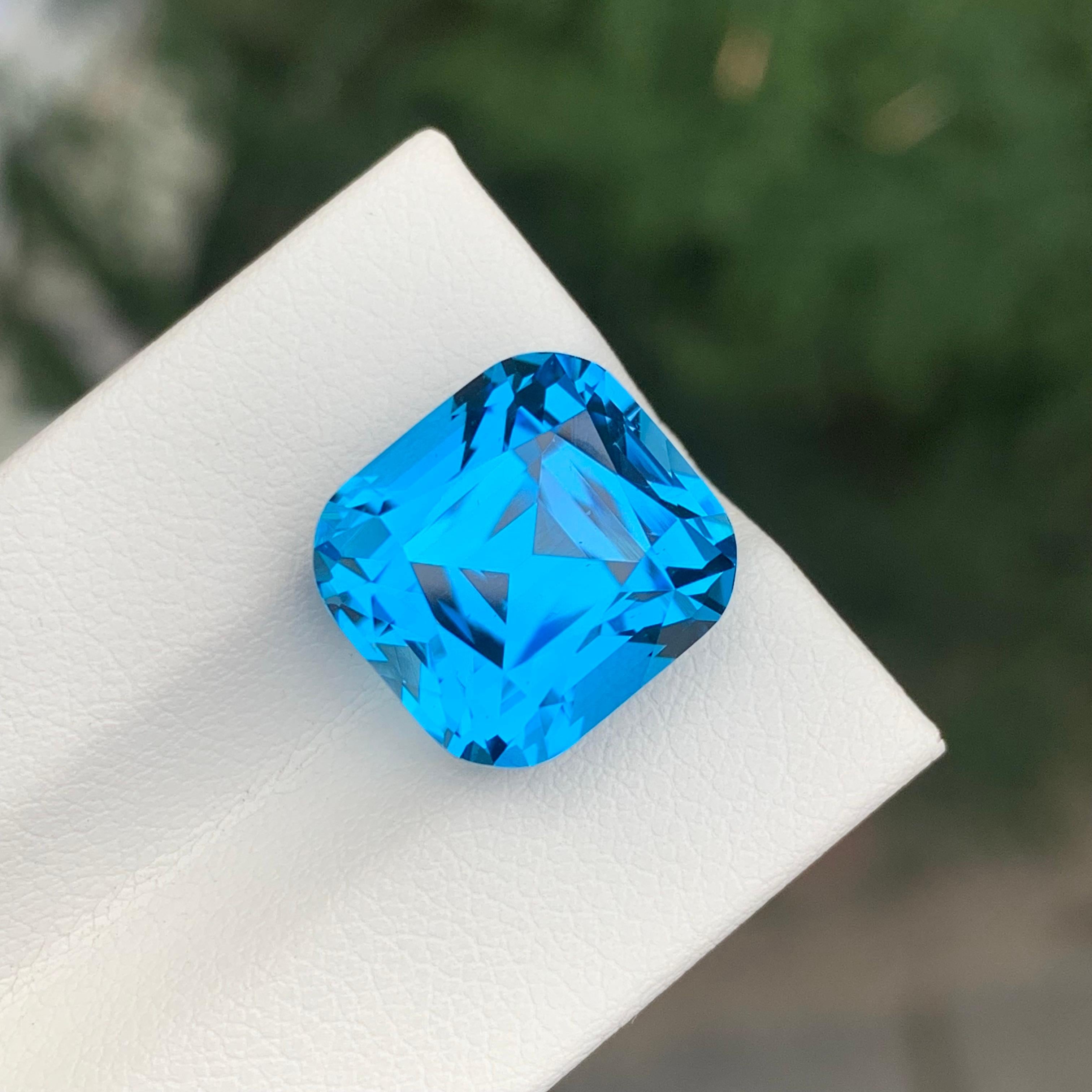 15.45 Carat Gorgeous Faceted Swiss Blue Topaz Cushion Shape Gemstone For Sale 5