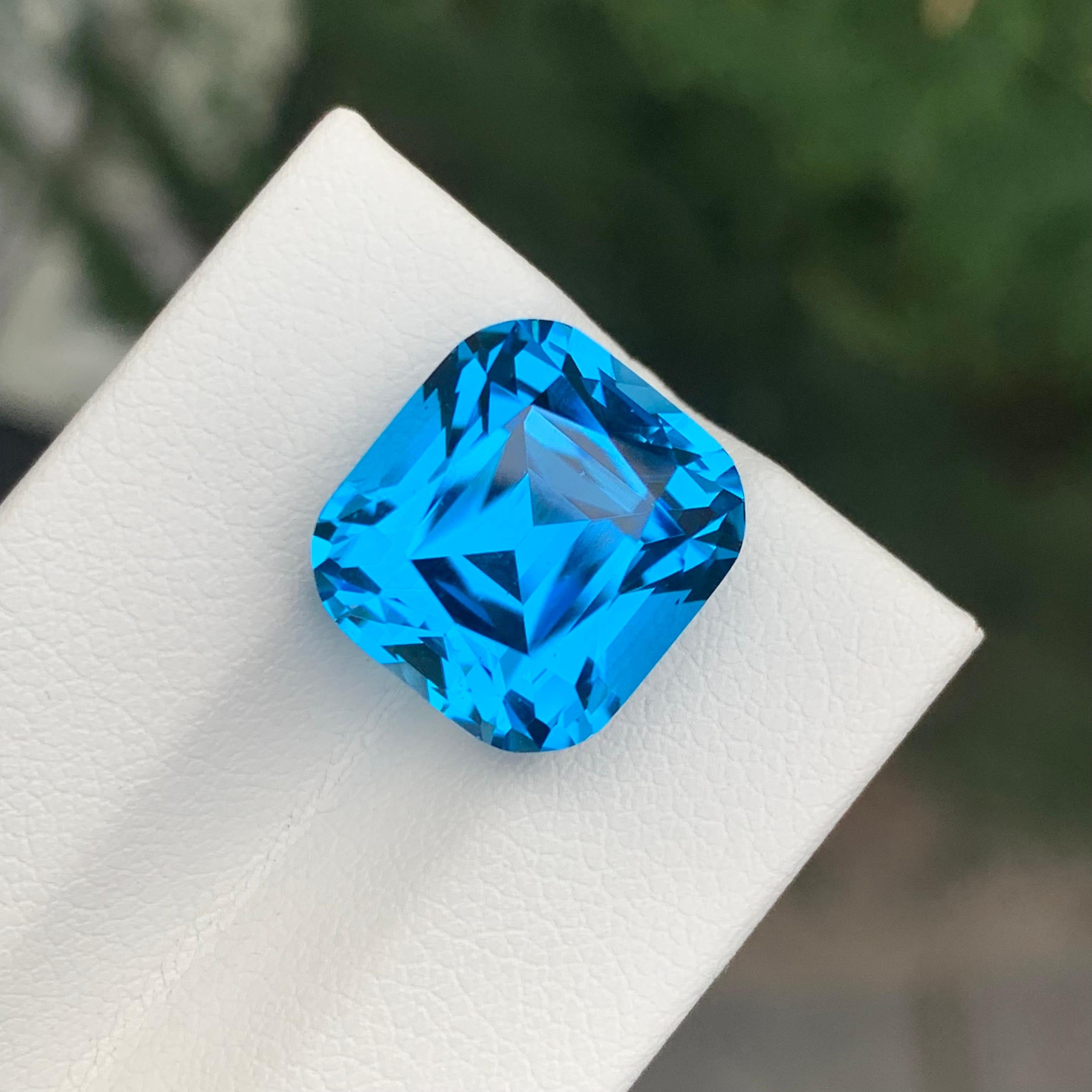 Cushion Cut 15.45 Carat Gorgeous Faceted Swiss Blue Topaz Cushion Shape Gemstone For Sale