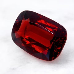 15.45 Ct Vivid Red Spinel - Luc Yên - Lotus Gemology Certified