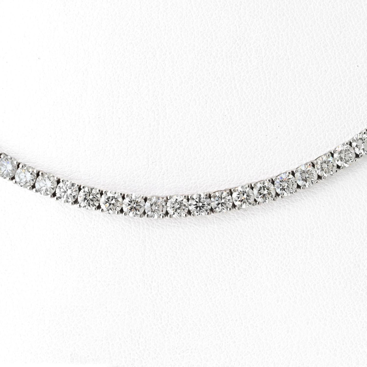 Modern 15.45cttw Round Diamond Riviera 14K White Gold Necklace For Sale