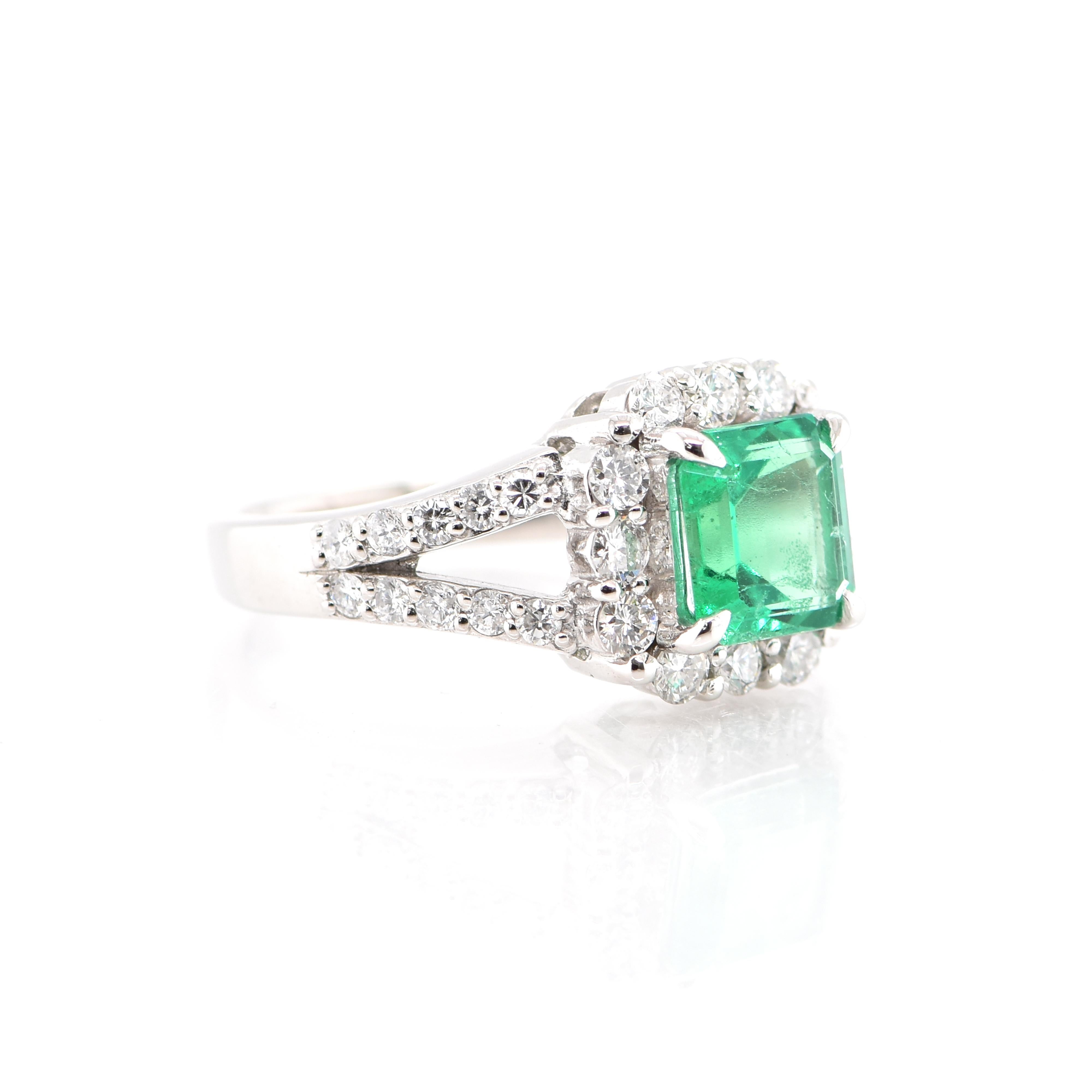 Modern 1.546 Carat Natural Emerald and Diamond Ring Set in Platinum