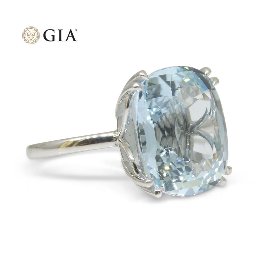 15.46ct Aquamarine Solitaire Ring set in 18k White Gold, GIA Certified For Sale 5