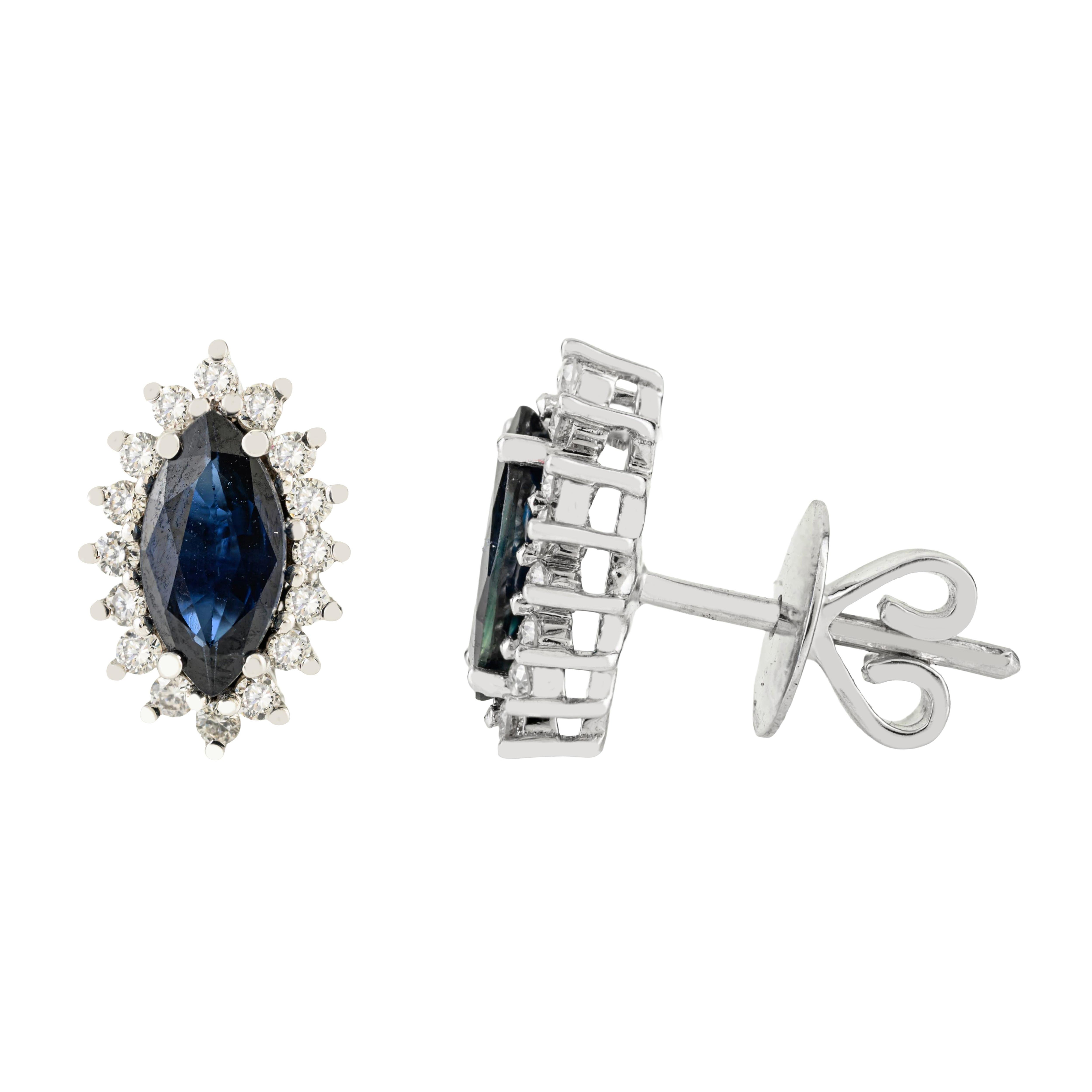 1.54Ct Deep Blue Sapphire
Diamond Halo Stud Ears in 14K White Gold Jewelry