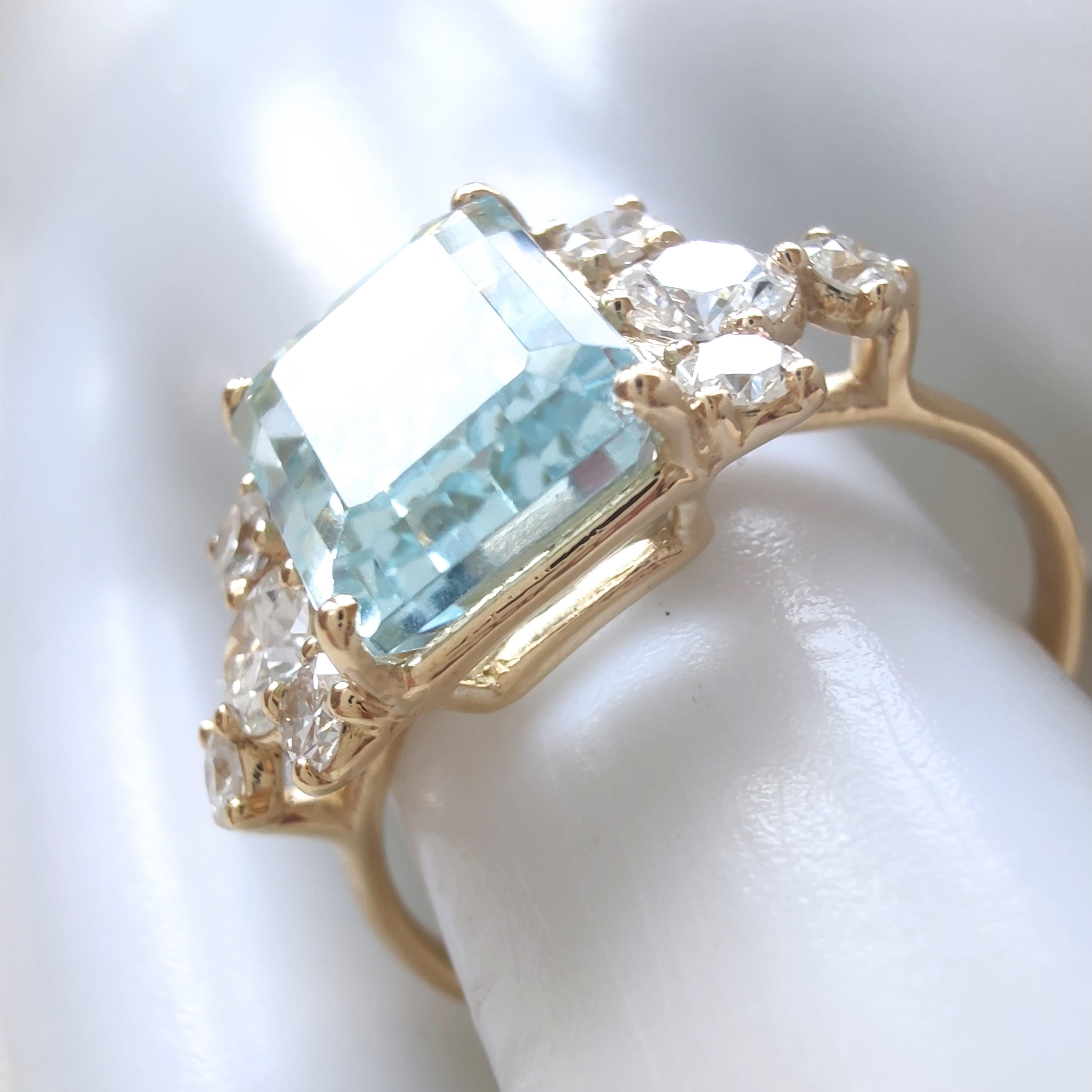 1.54ct Natural Aquamarine 0.47 ct Diamond Ring 18K Yellow Gold – Handmade en venta 5