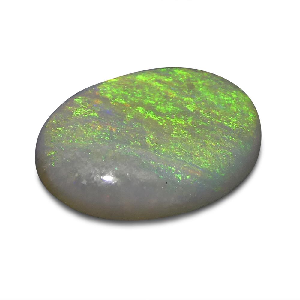 1.54ct Oval Cabochon White Opal from Australia In New Condition For Sale In Toronto, Ontario