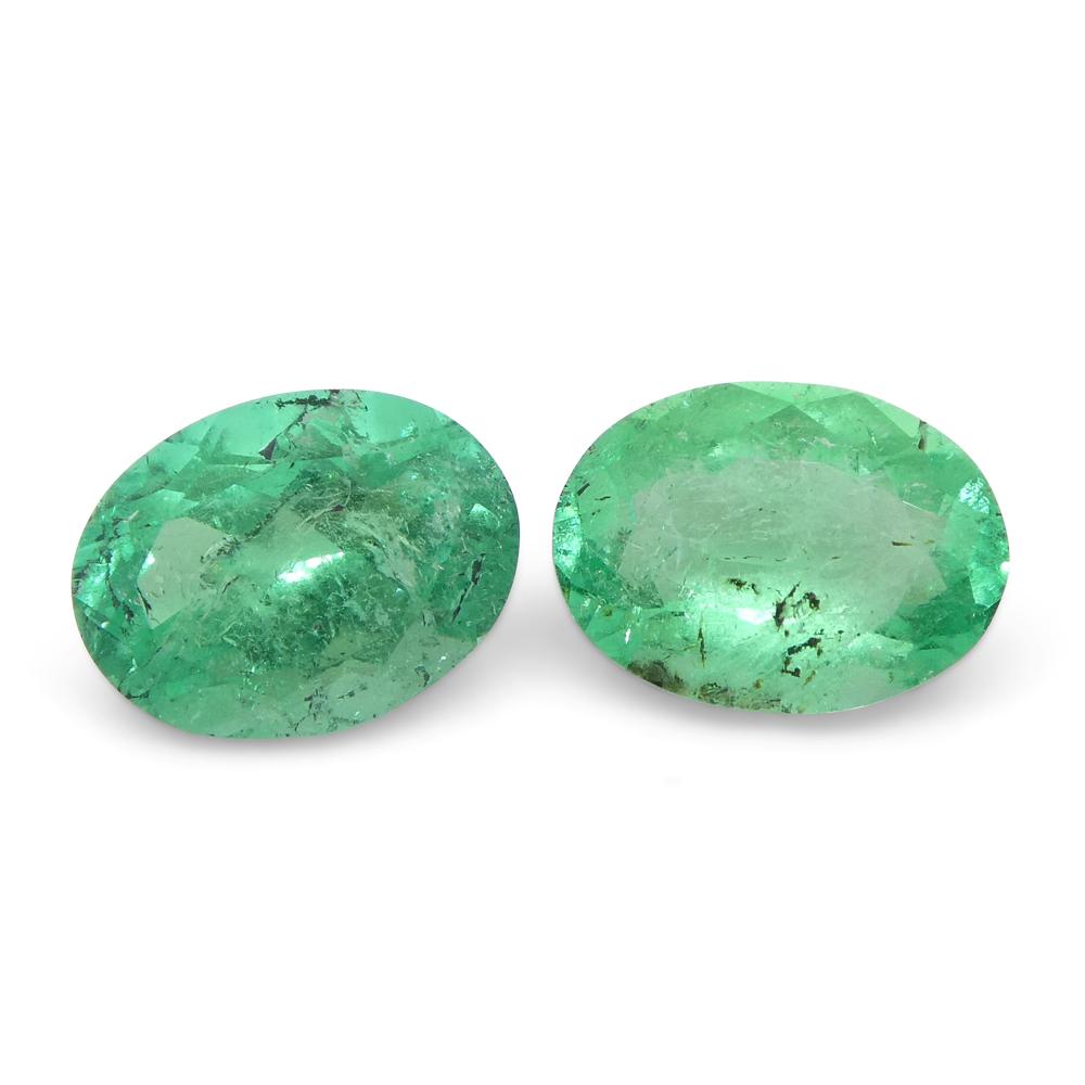 1.54ct Pair Oval Green Emerald from Colombia For Sale 5