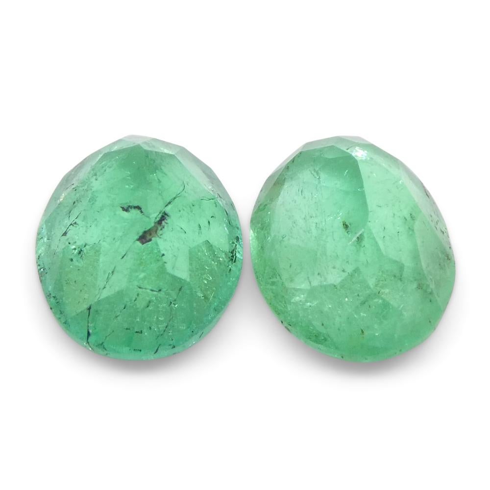 Brilliant Cut 1.54ct Pair Oval Green Emerald from Colombia For Sale