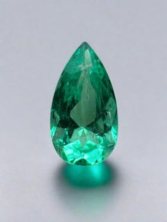 1.55 Carat 10x6 VVS Green Colombian Emerald - Pear-Cut May Birthstone Gem