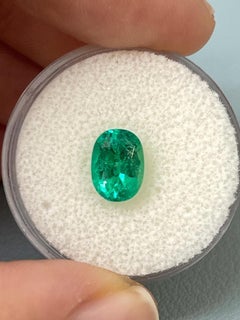 1.55 Carat AAA 9x6 Bluish Green Oval Colombian Emerald Loose Gemstone