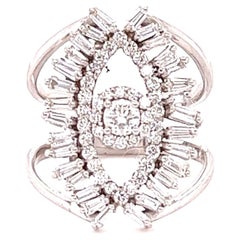 1,55 Karat Baguette und runder Diamant 18 Karat Weißgold Cocktail-Ring