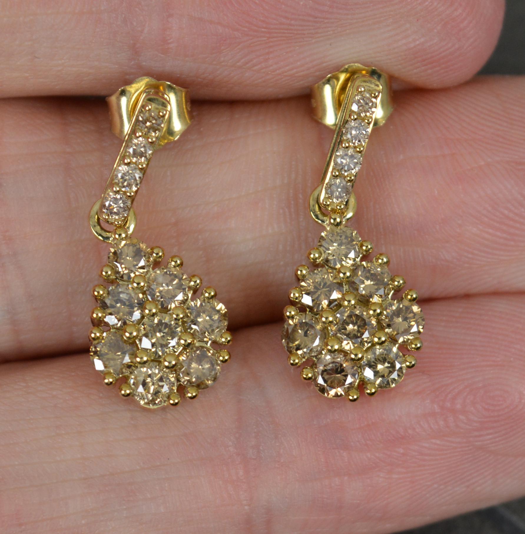 Round Cut 1.55 Carat Champagne Diamond and 9ct Gold Drop Dangle Earrings Tomas Rae For Sale