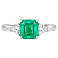 1.55 Carat Colombian Emerald & Diamond Three-stone Ring in Platinum 900